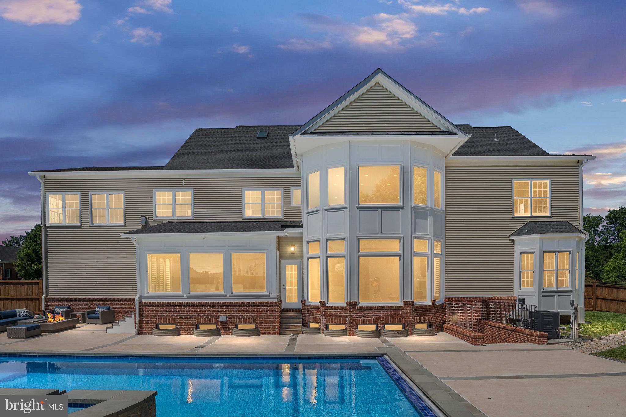 OCCOQUAN OVERLOOK - Residential
