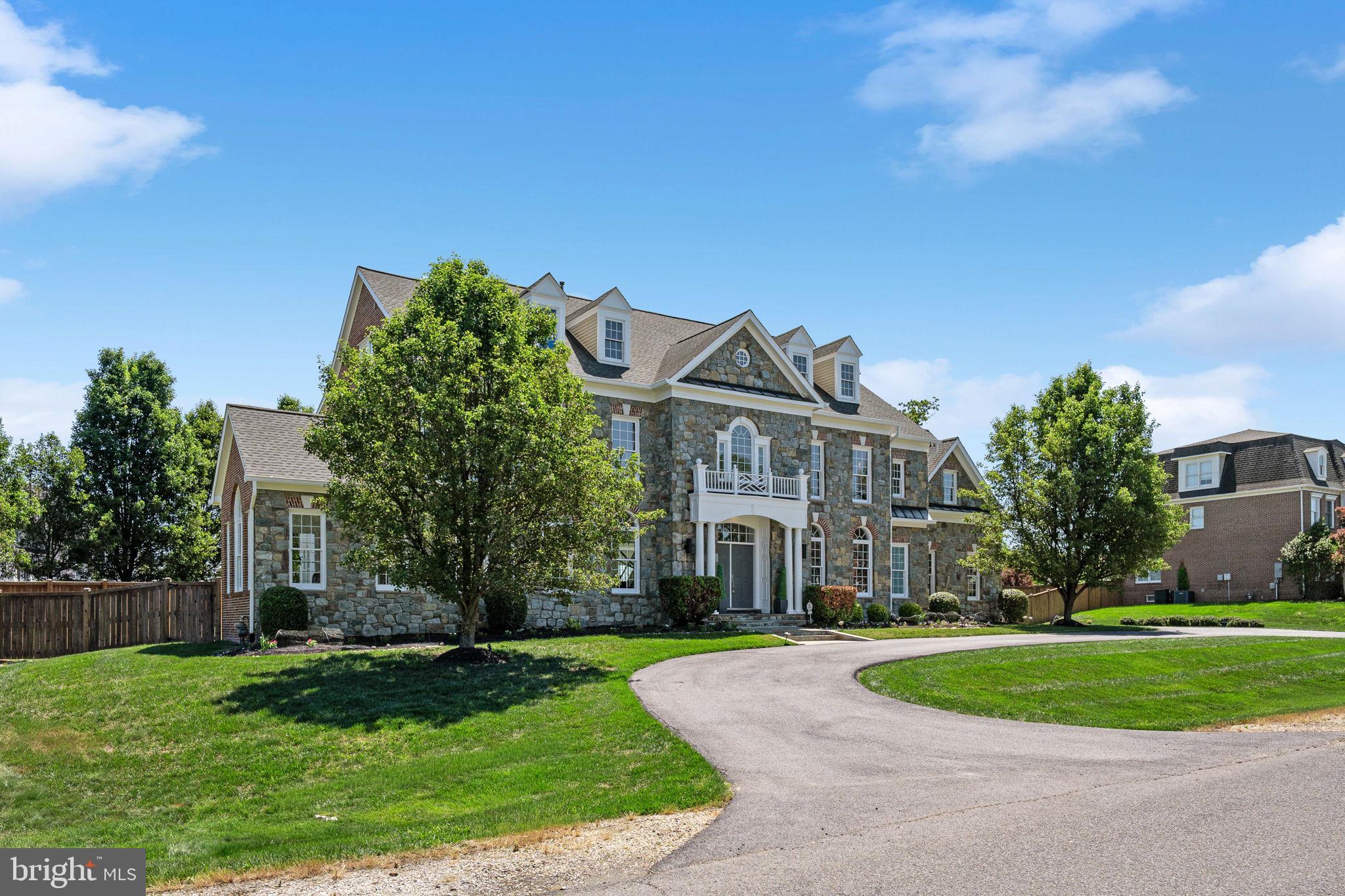 OCCOQUAN OVERLOOK - Residential