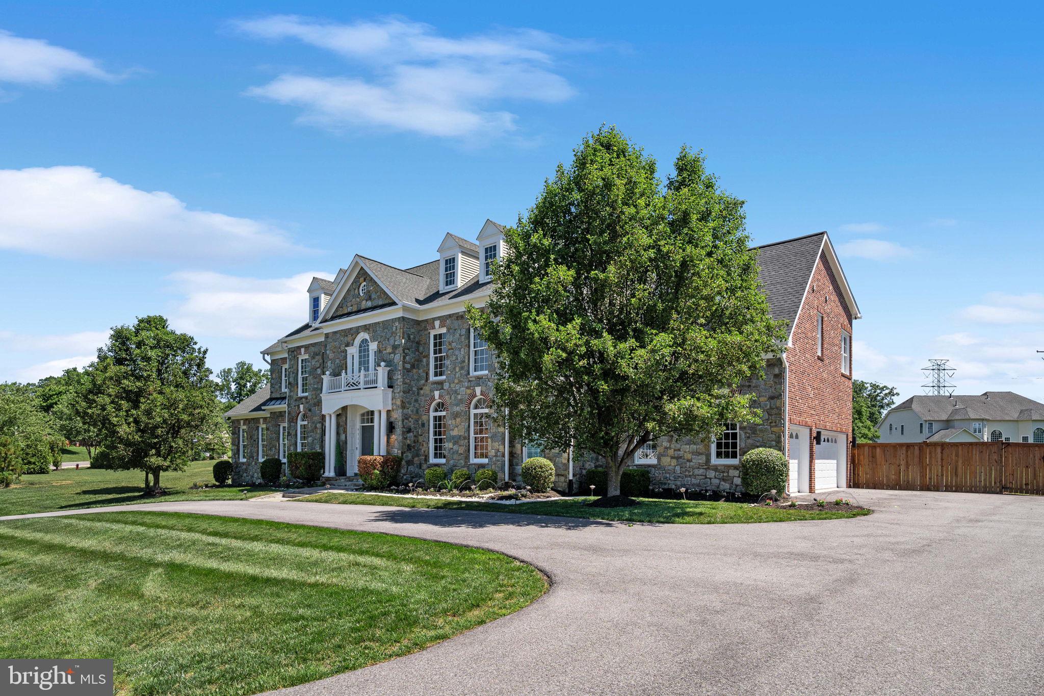 OCCOQUAN OVERLOOK - Residential