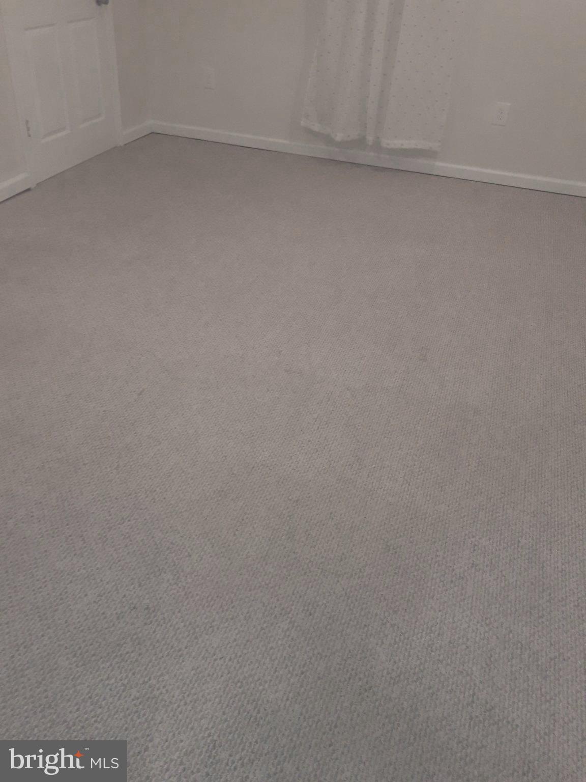 KINGS CROSSING - Residential Lease