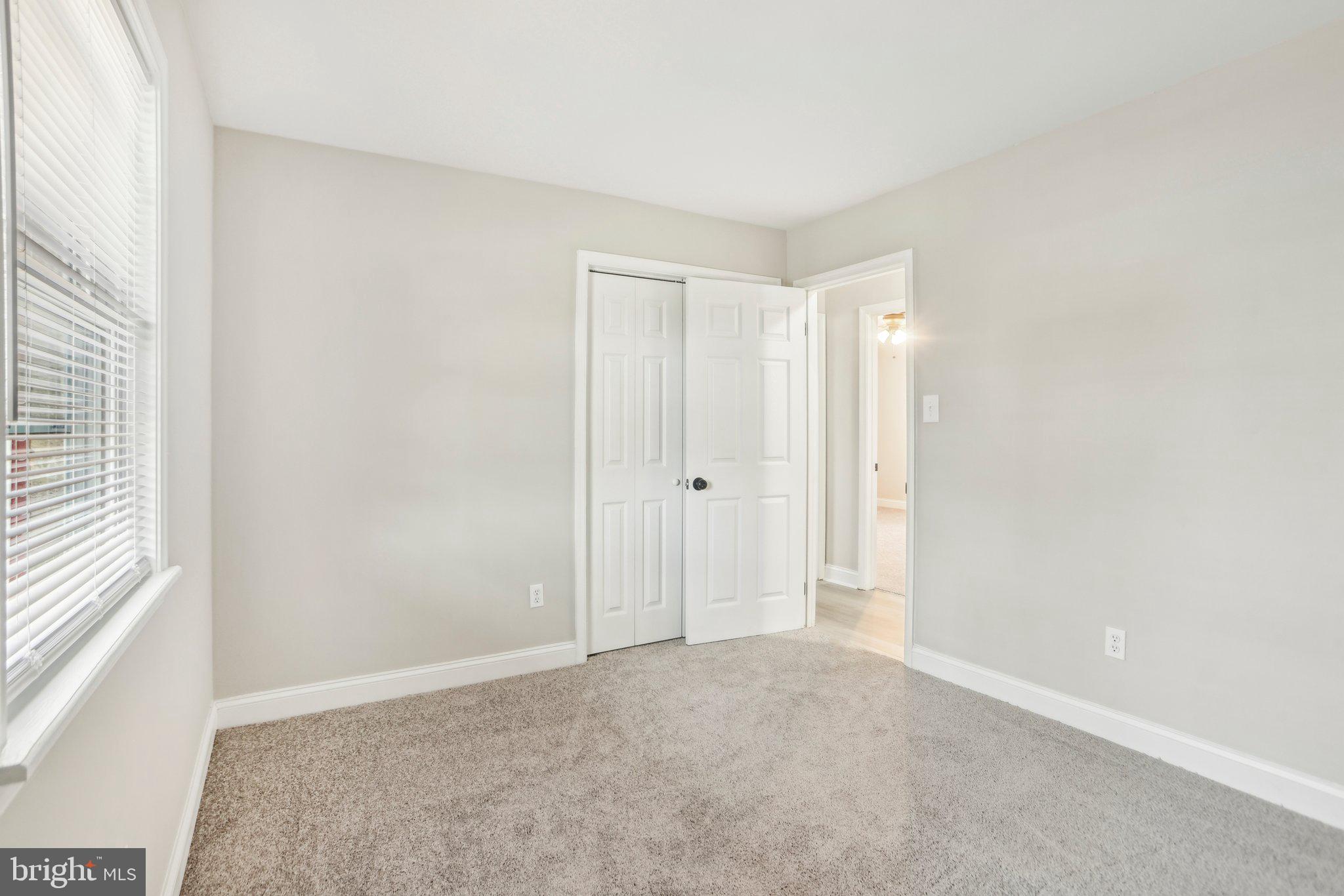 WARBURTON MANOR - Residential