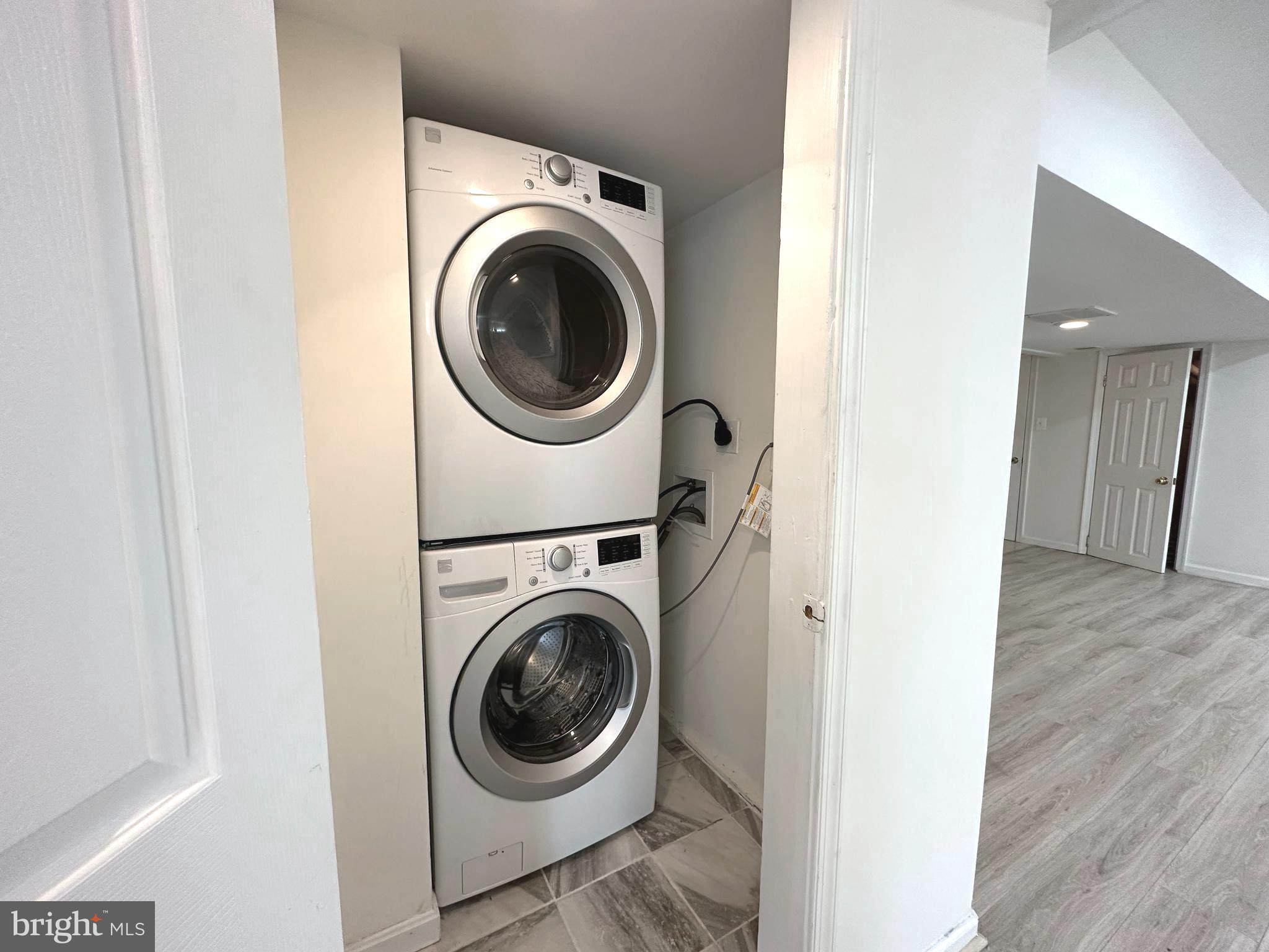 FAIRCHESTER - Residential