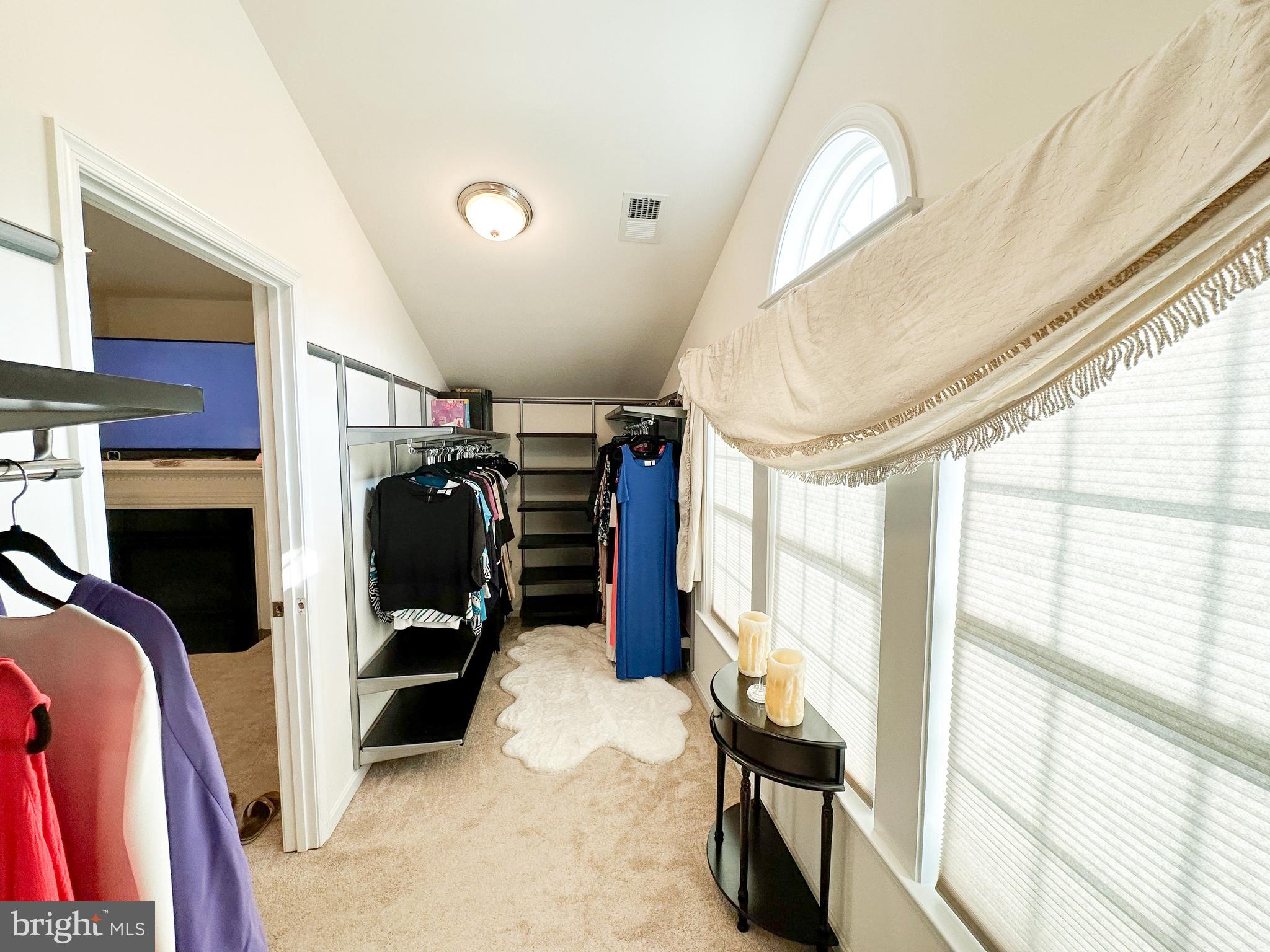 FAIRCHESTER - Residential