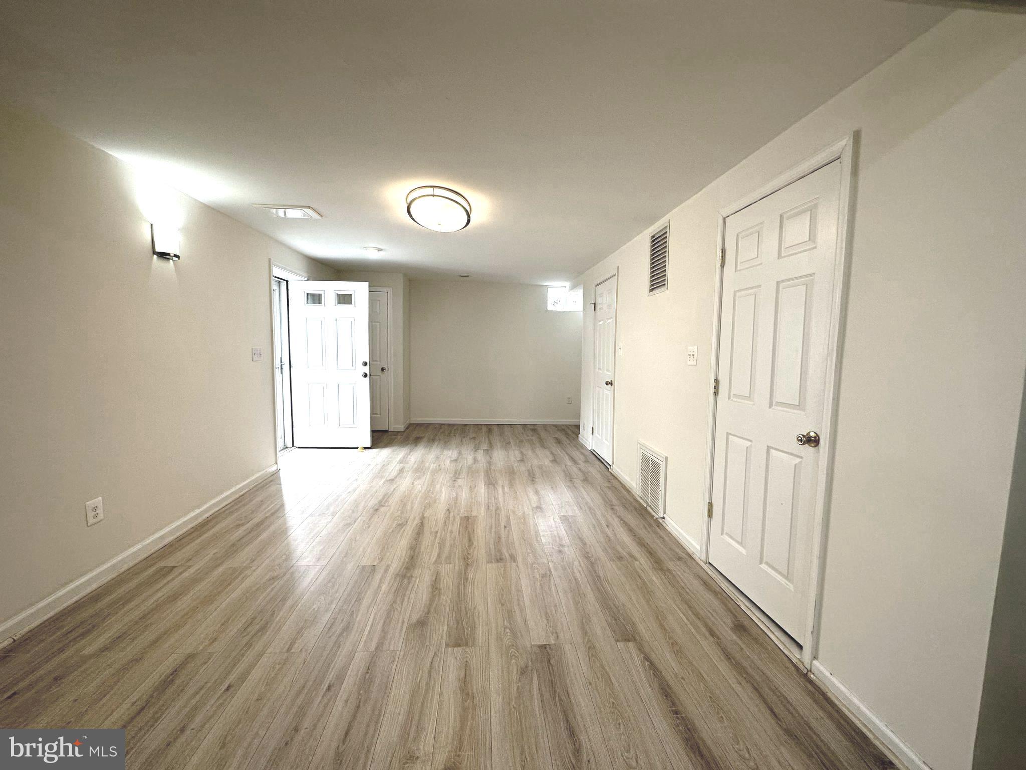 FAIRCHESTER - Residential