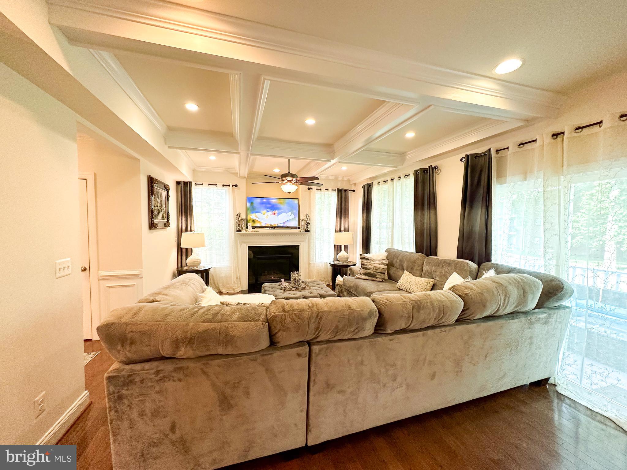 FAIRCHESTER - Residential