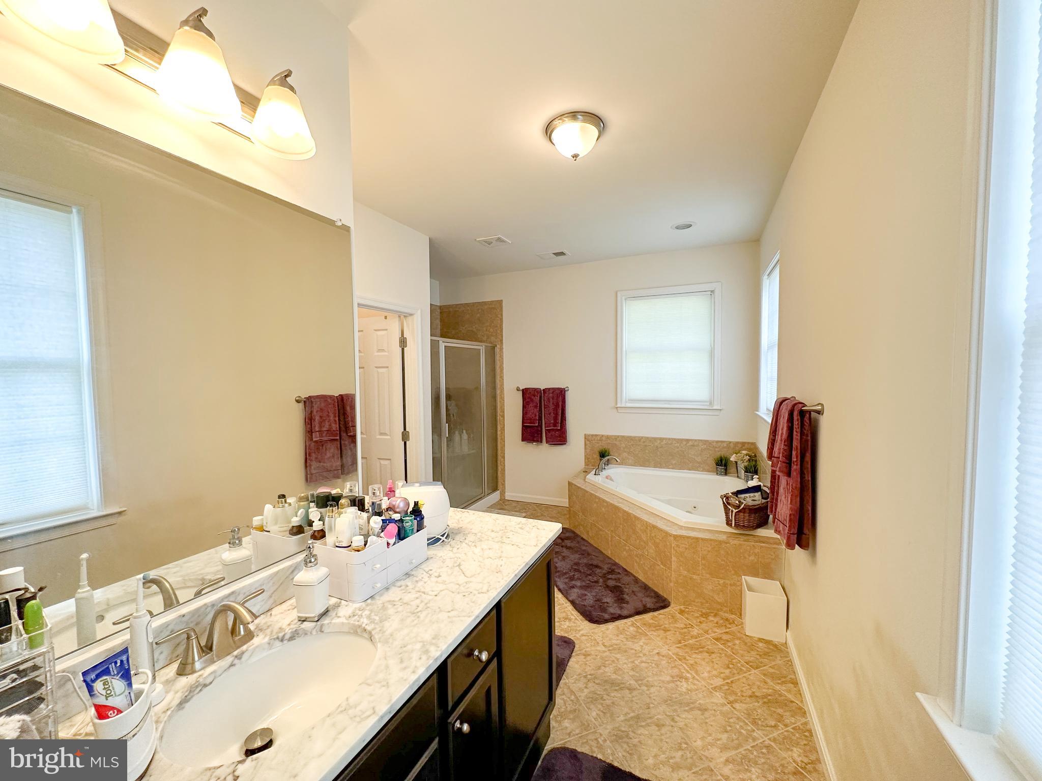 FAIRCHESTER - Residential