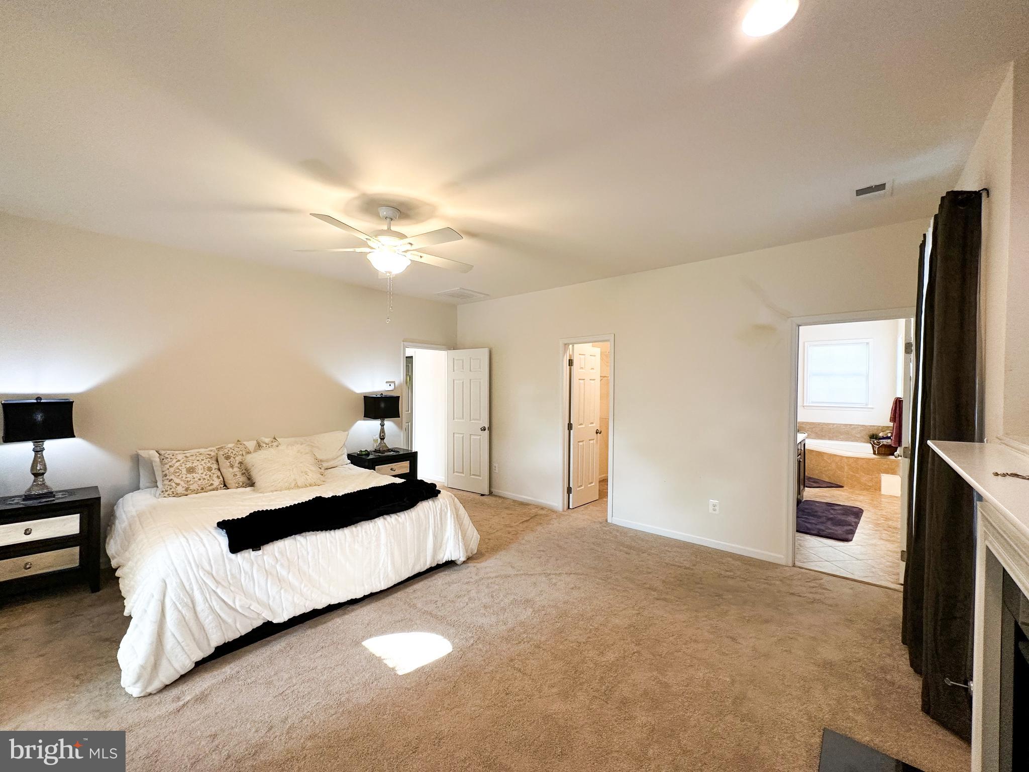 FAIRCHESTER - Residential