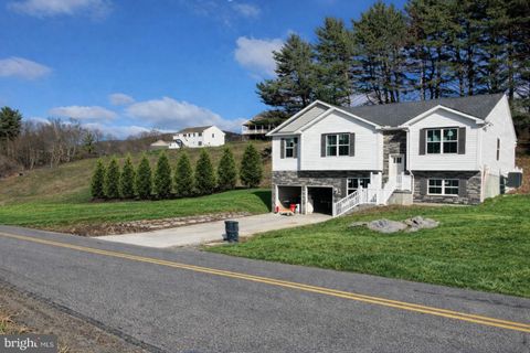 Apartment For Sale - 9 Country Club Road<br/> ASHLAND, PA 17921