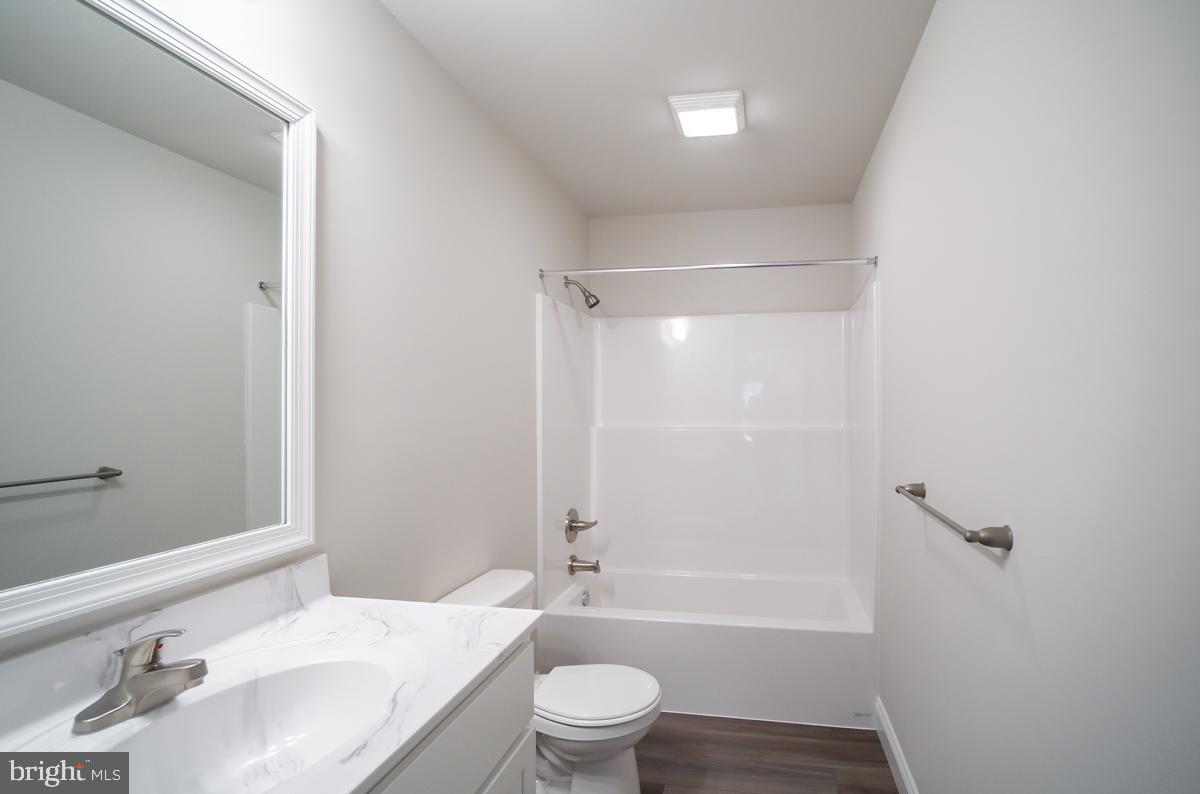 FOUNTAIN SPRINGS - Residential