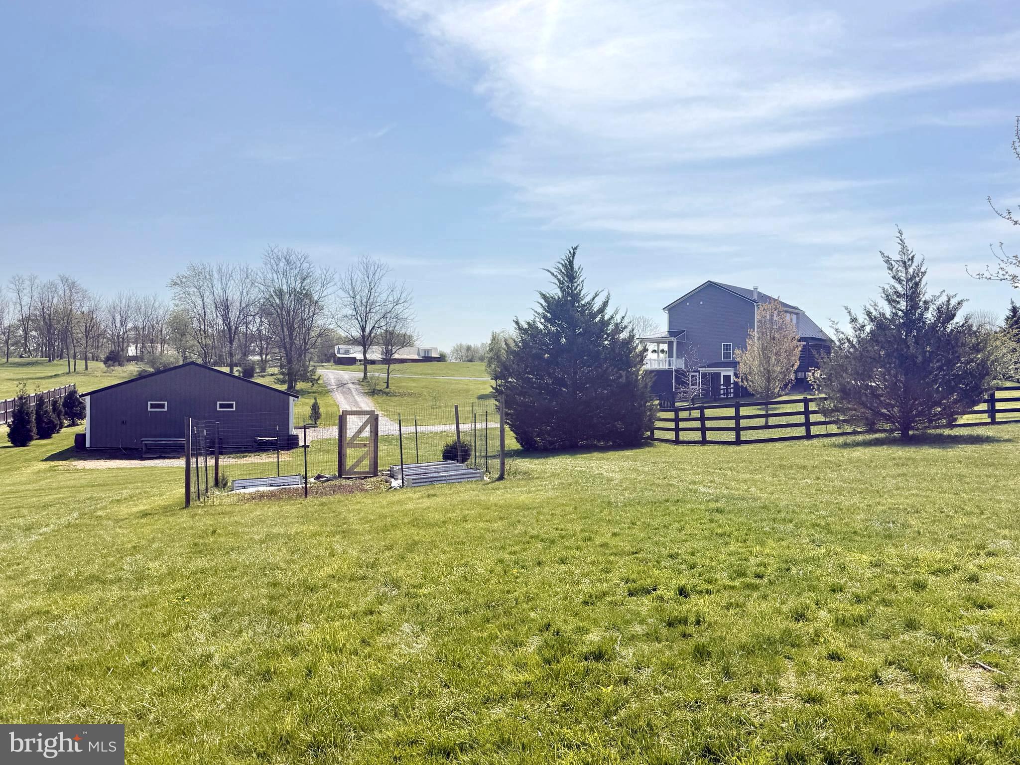 SHEPHERDSTOWN - Residential