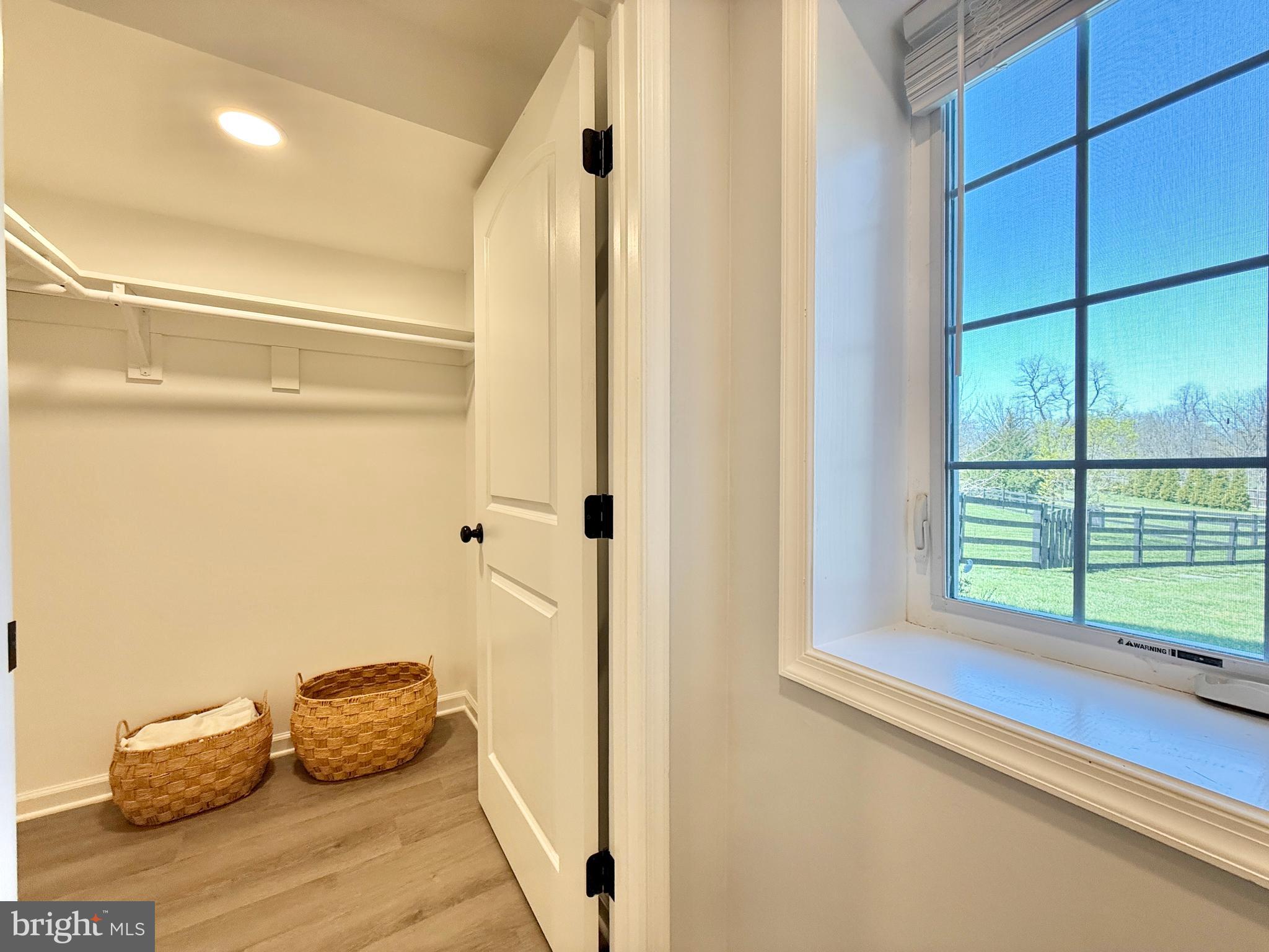 SHEPHERDSTOWN - Residential