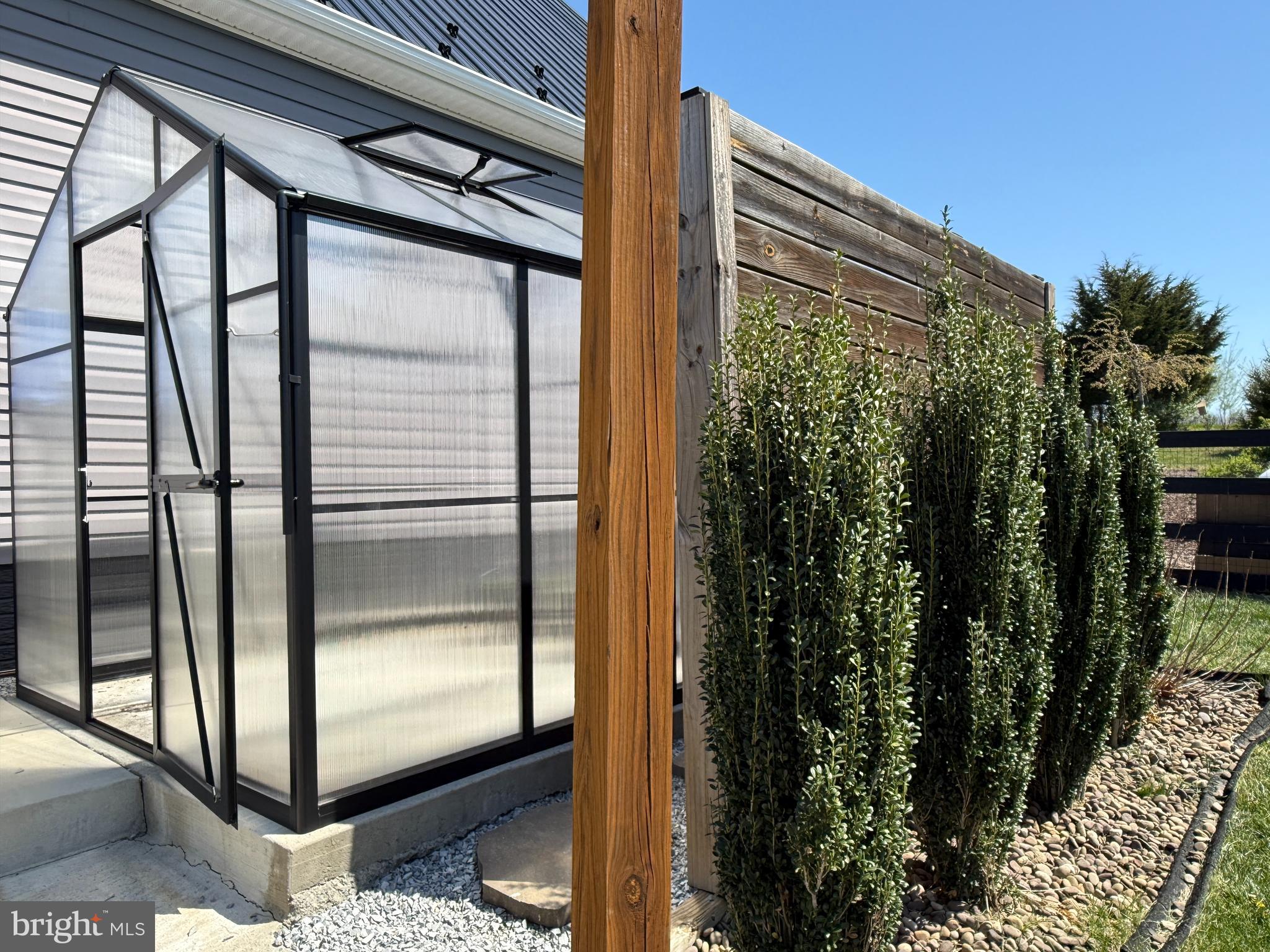 SHEPHERDSTOWN - Residential