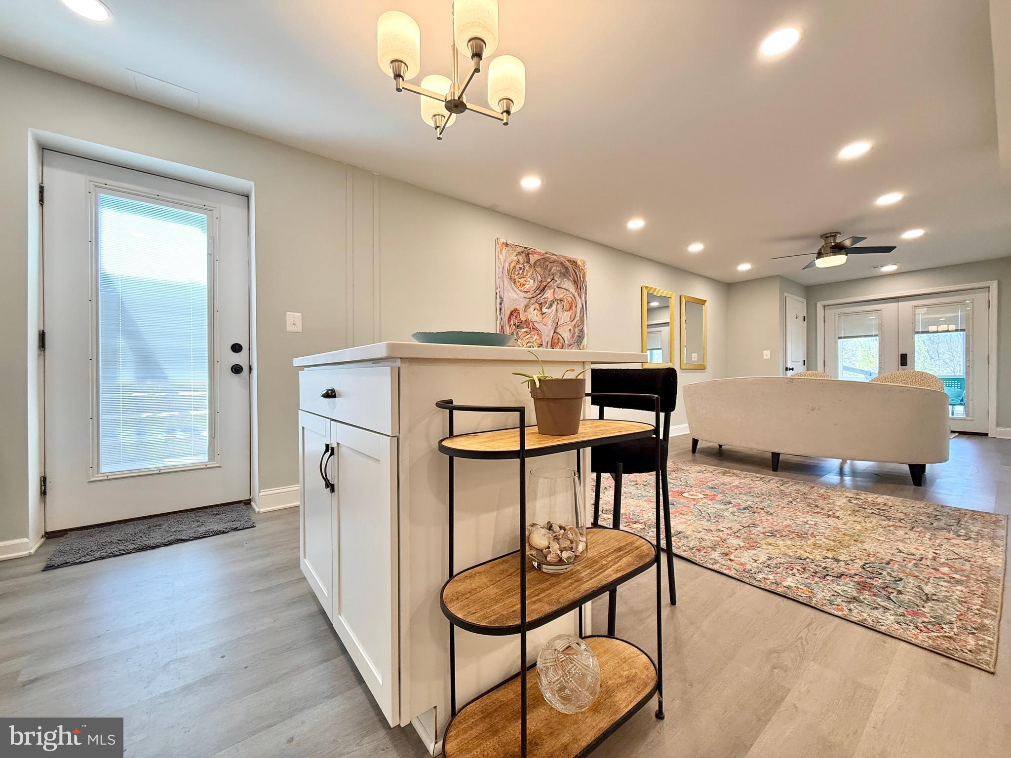 SHEPHERDSTOWN - Residential