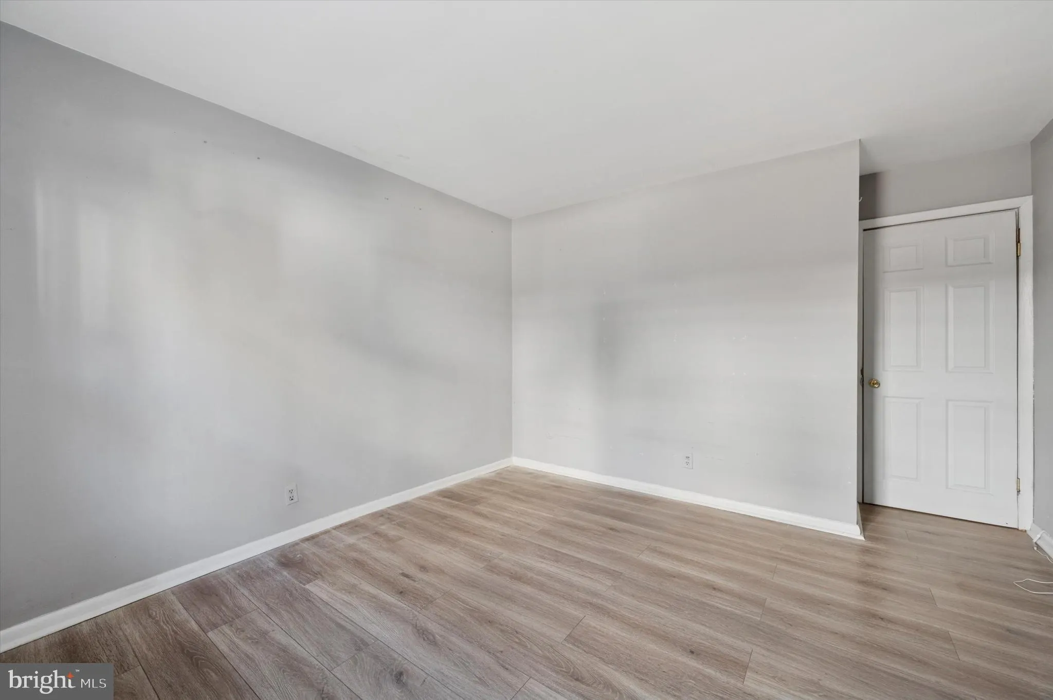 Philadelphia, Pennsylvania 19145, United States, 2 Bedrooms Bedrooms, ,1 BathroomBathrooms,Residential,Active,83601