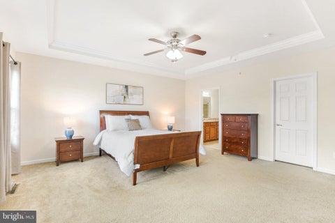 Photo of 15081 Leicestershire Street, WOODBRIDGE, VA 22191 (MLS # VAPW2128898)
