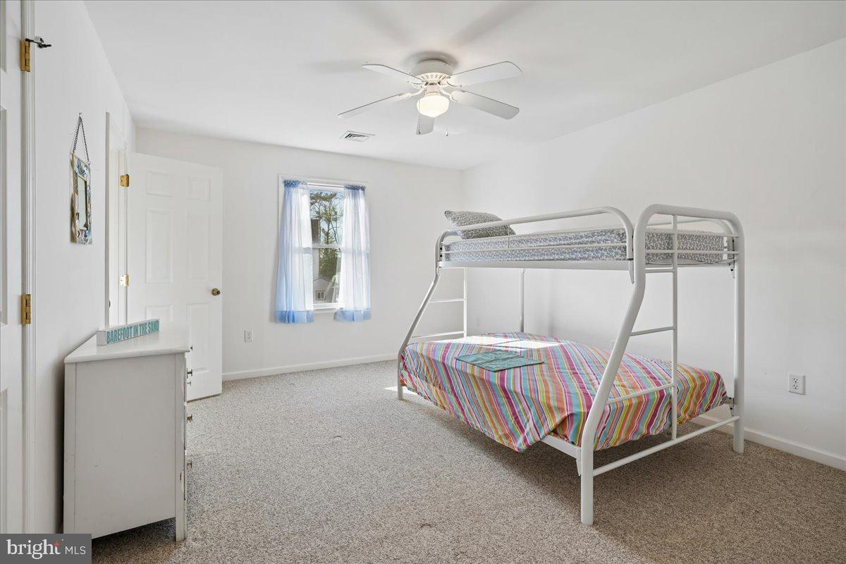 ANGOLA BY THE BAY - Residential