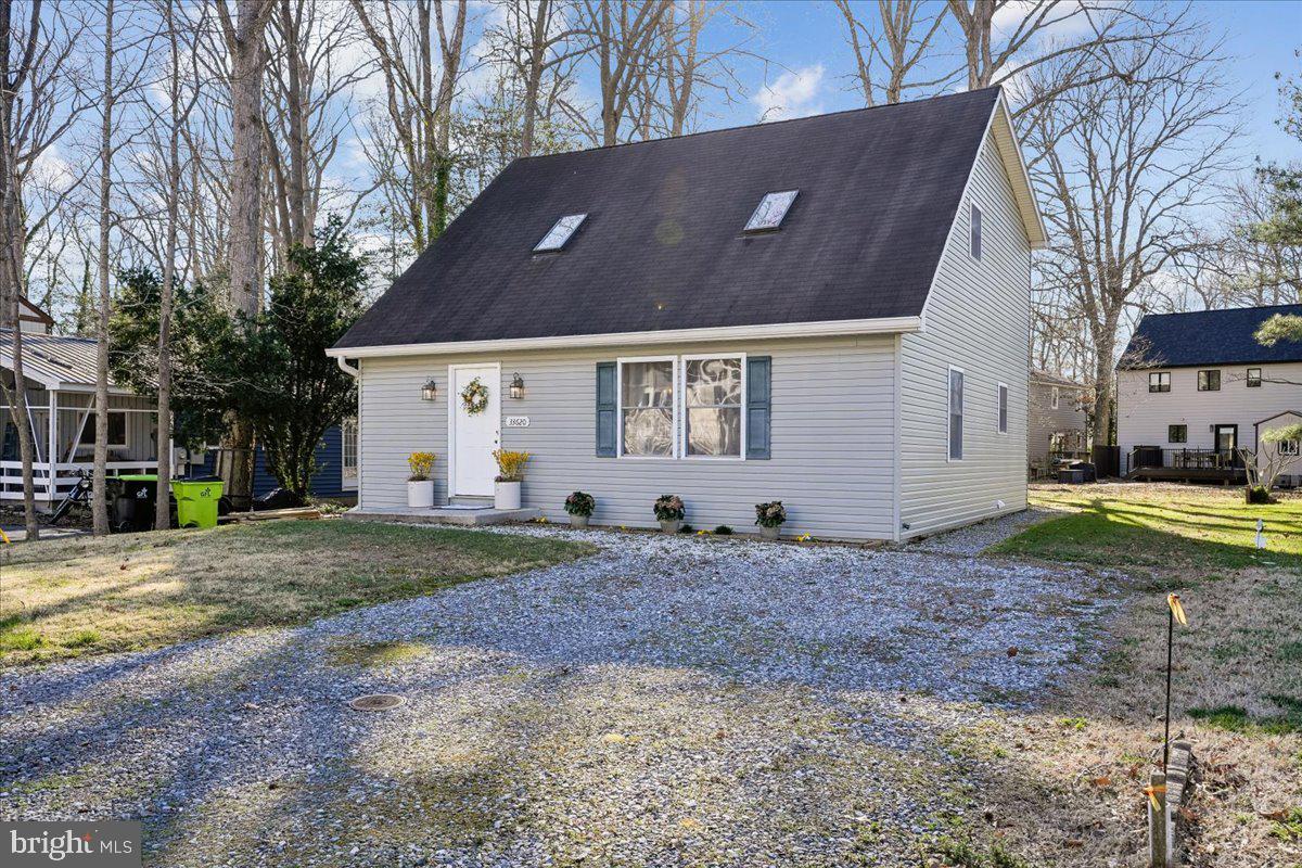 ANGOLA BY THE BAY - Residential