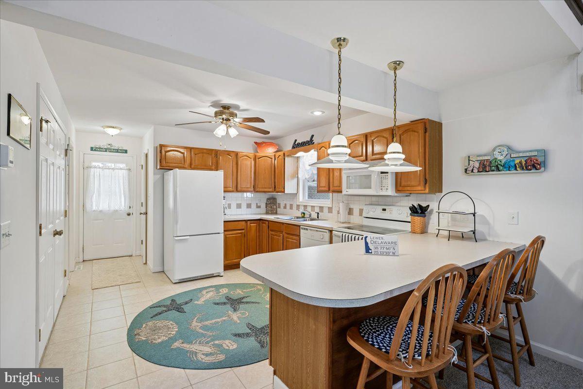 ANGOLA BY THE BAY - Residential