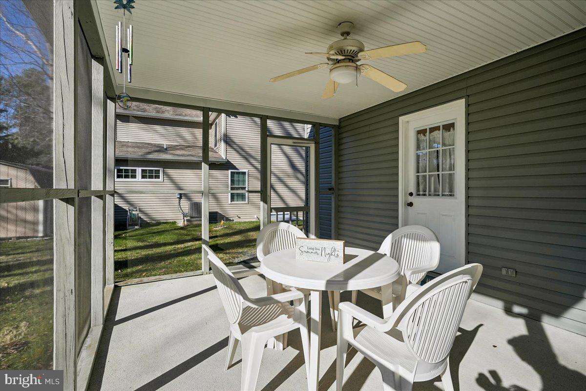 ANGOLA BY THE BAY - Residential