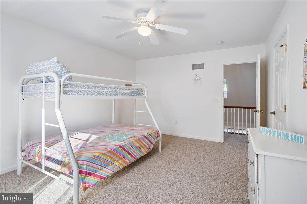 ANGOLA BY THE BAY - Residential