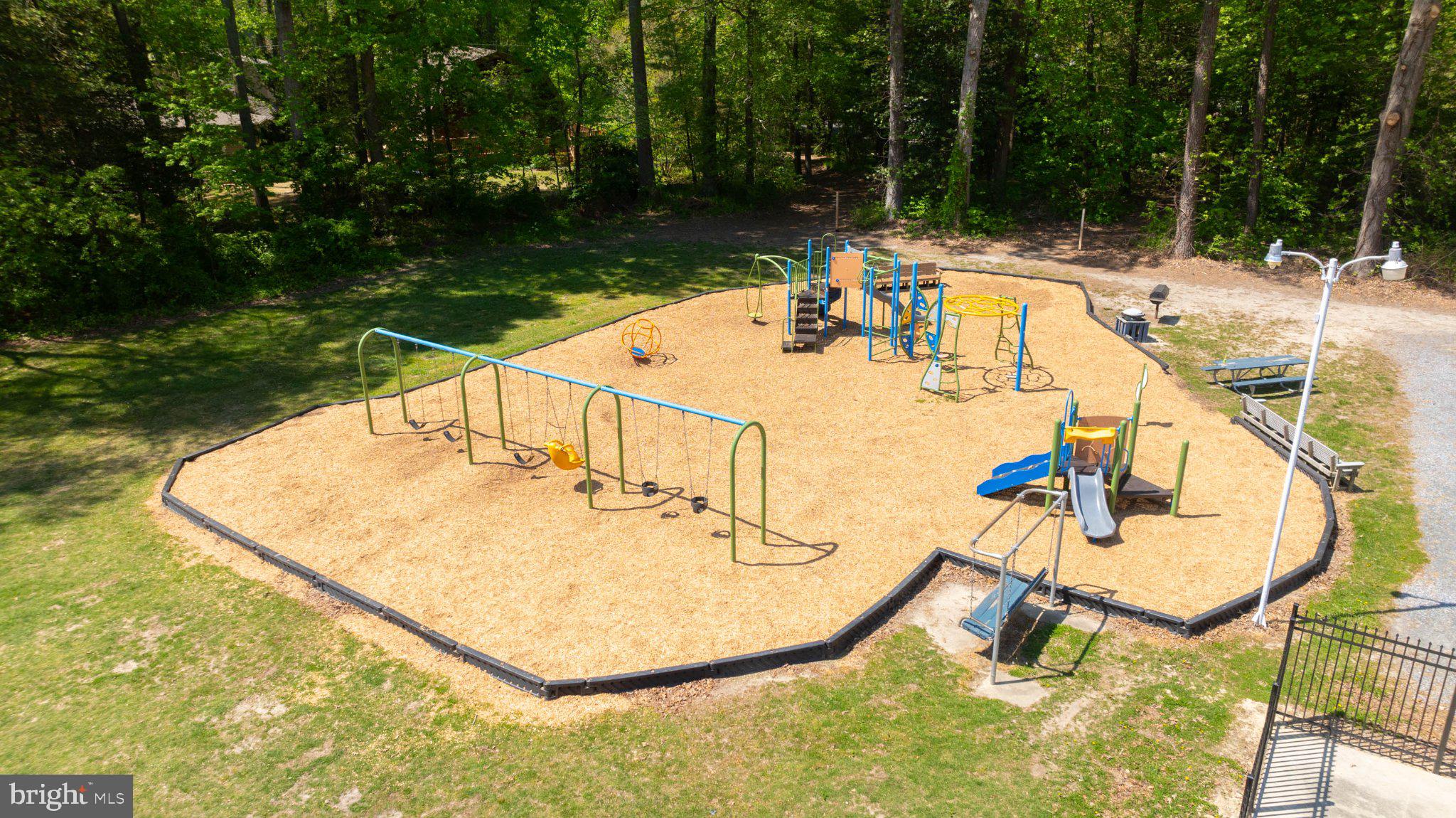 ANGOLA BY THE BAY - Residential