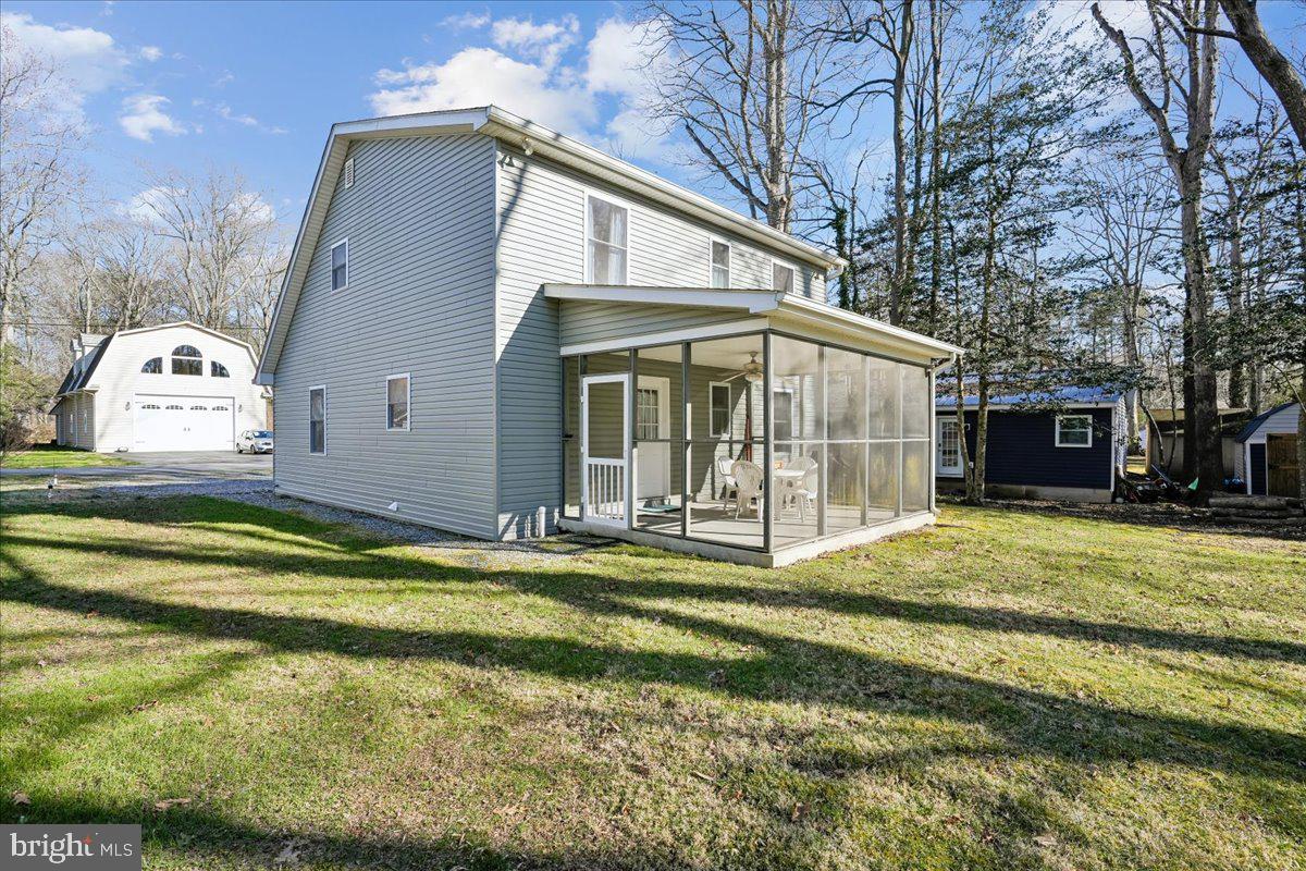 ANGOLA BY THE BAY - Residential