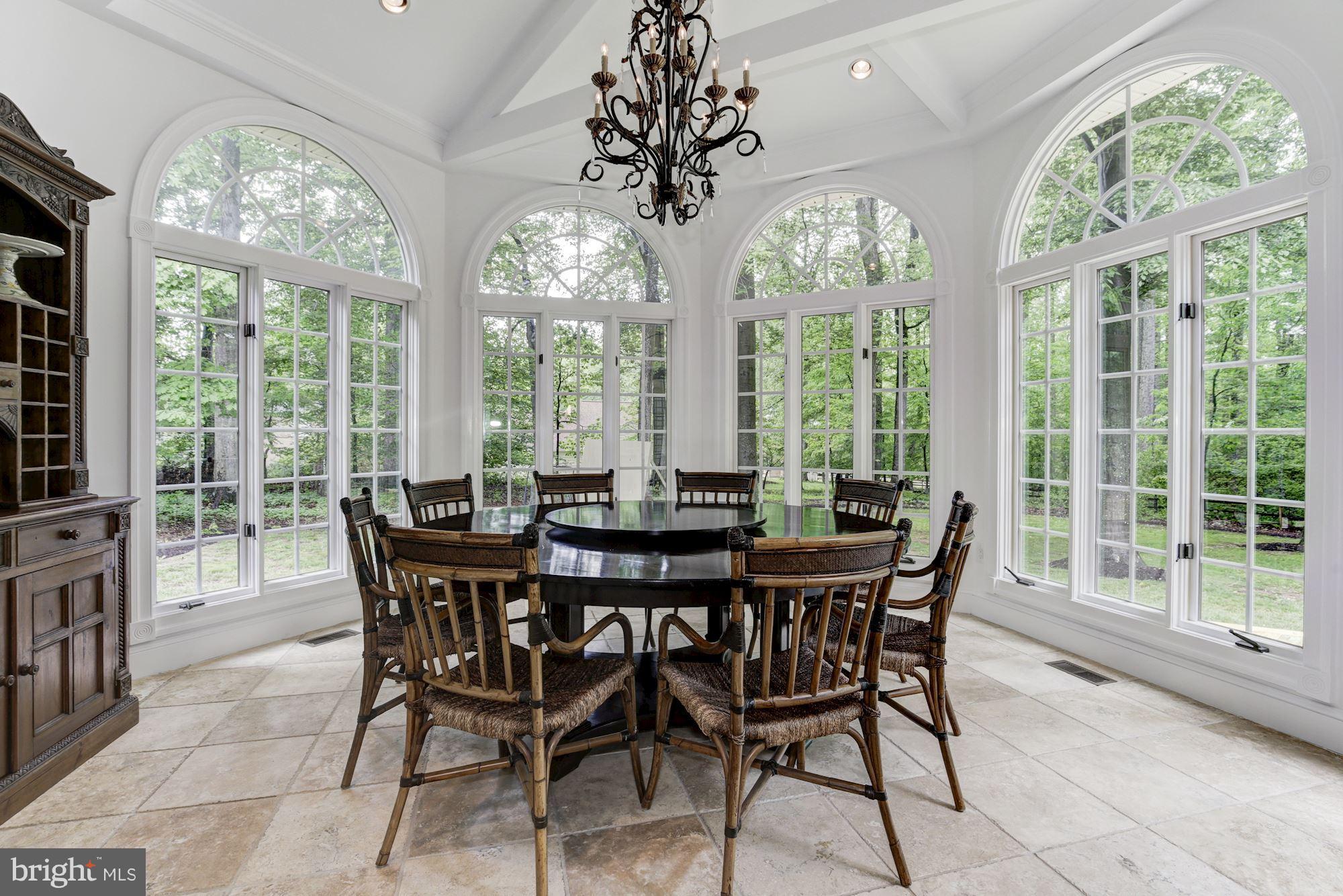 POTOMAC OUTSIDE - Residential