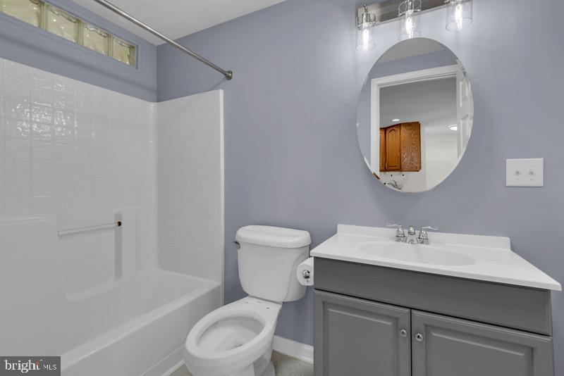 GRASONVILLE - Residential Lease