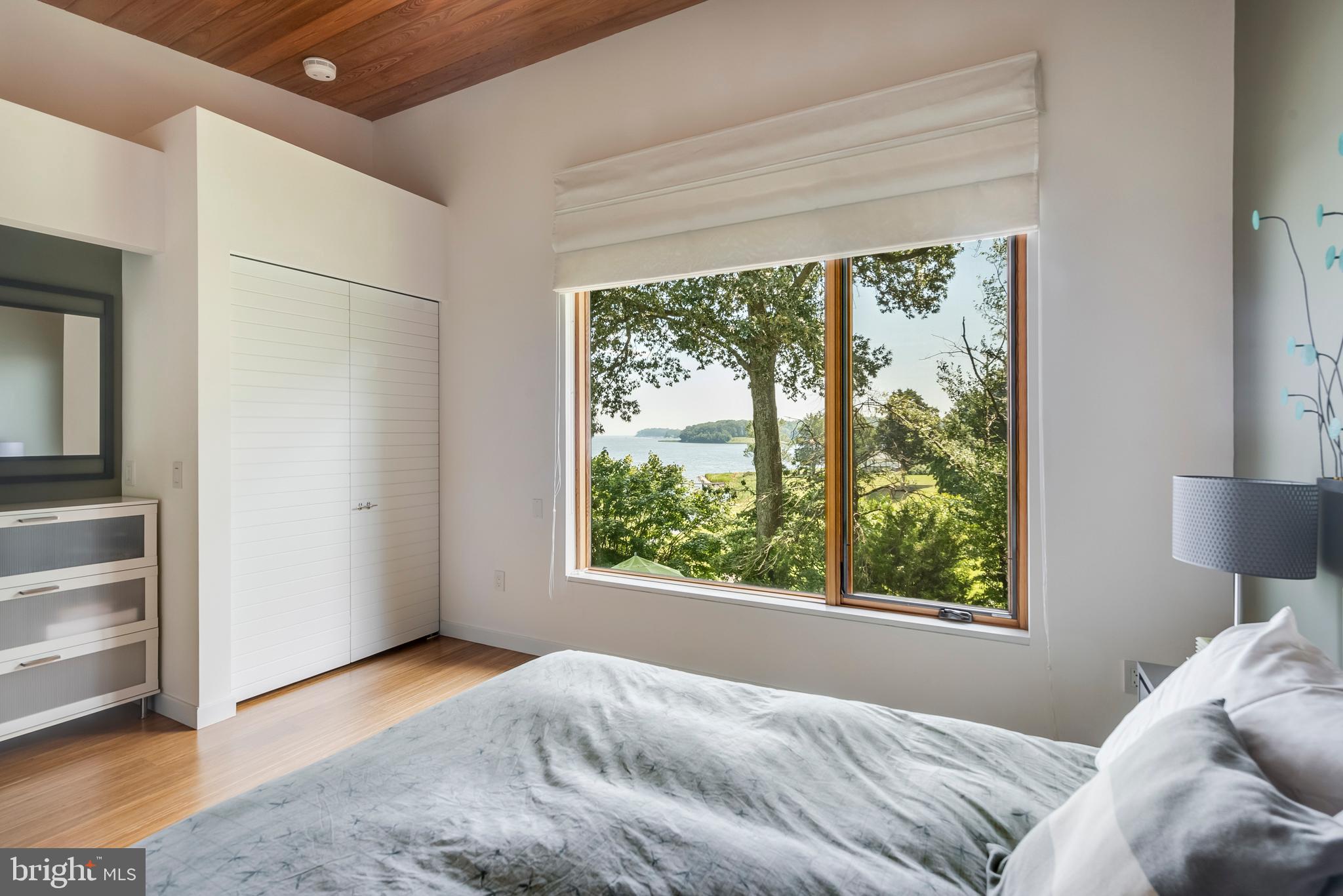 LONDONTOWN TERRACE - Residential