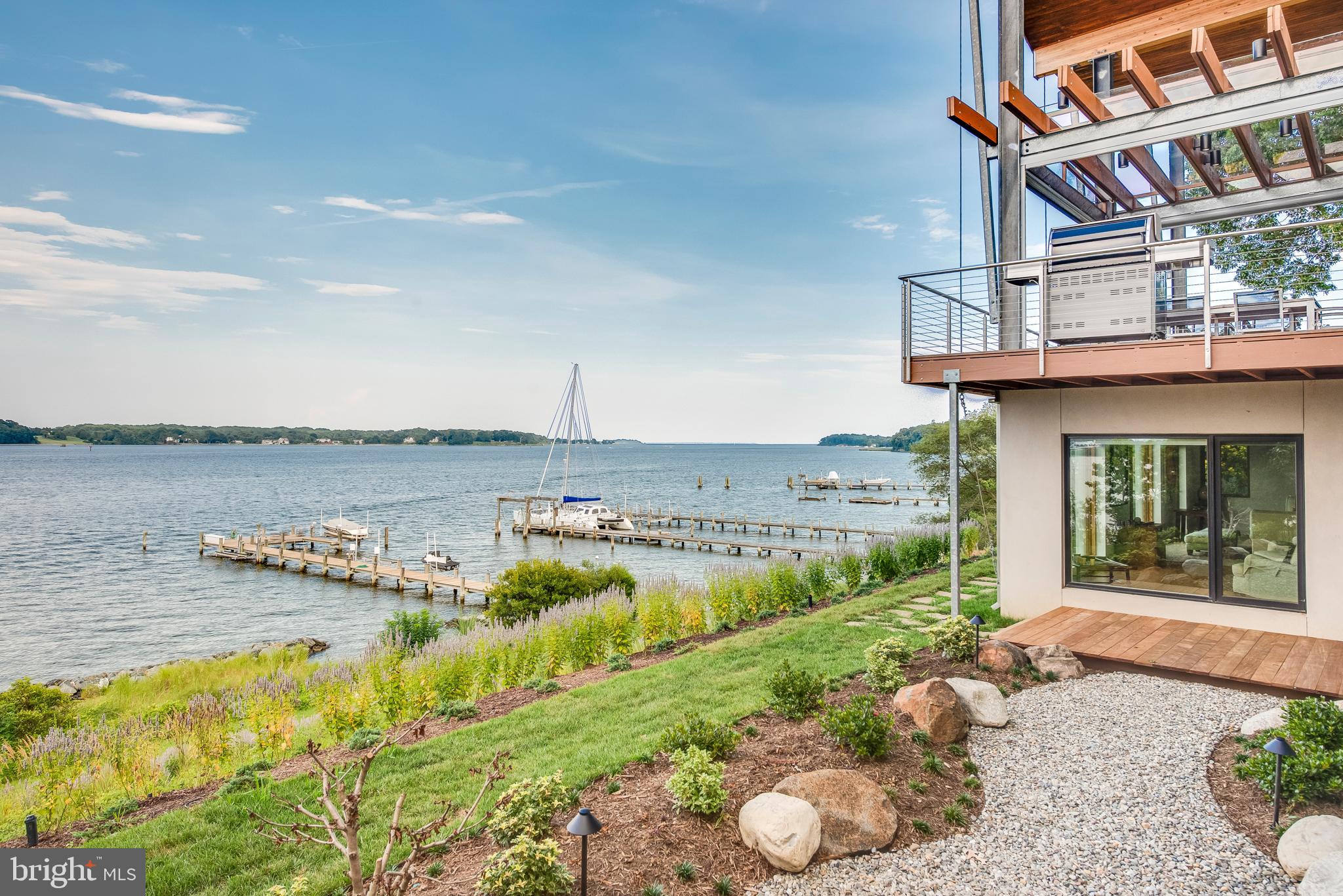 LONDONTOWN TERRACE - Residential