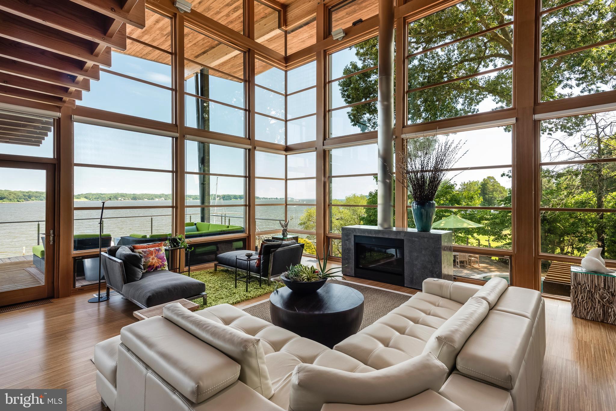 LONDONTOWN TERRACE - Residential