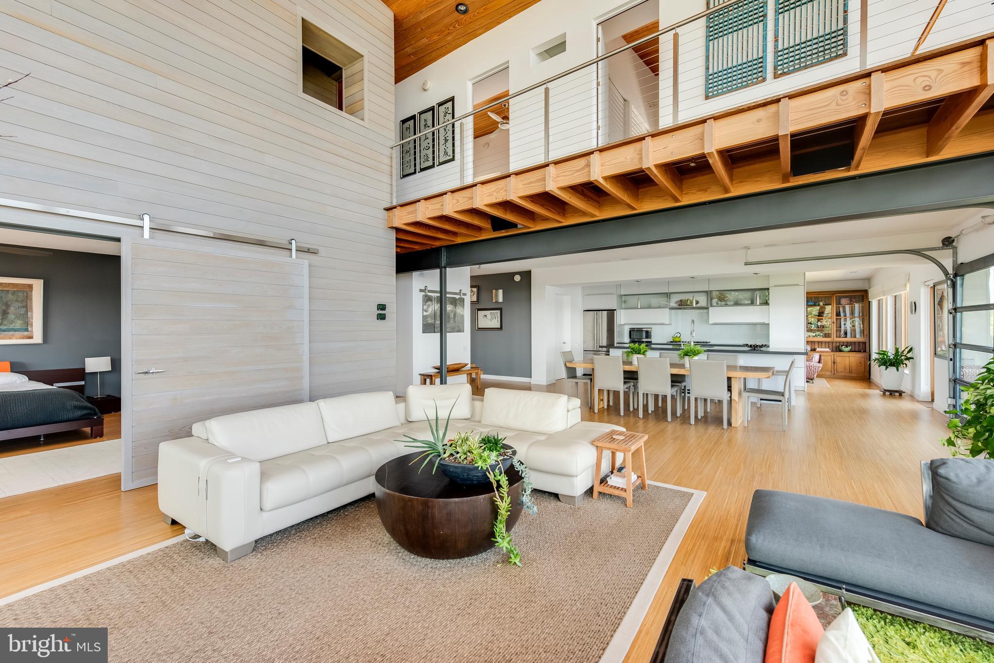 LONDONTOWN TERRACE - Residential