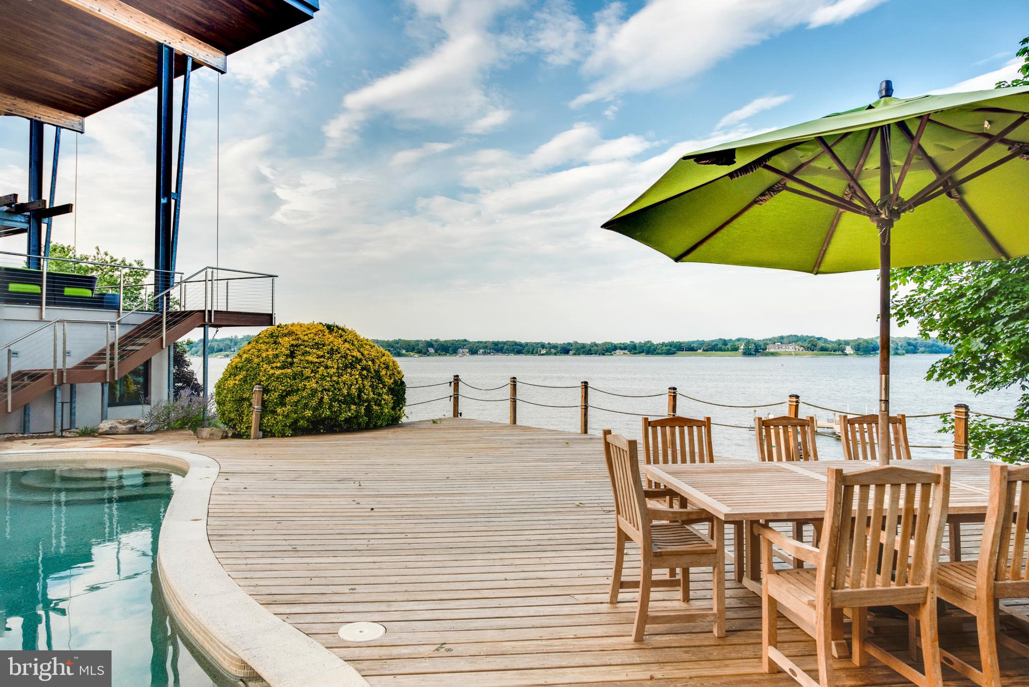 LONDONTOWN TERRACE - Residential