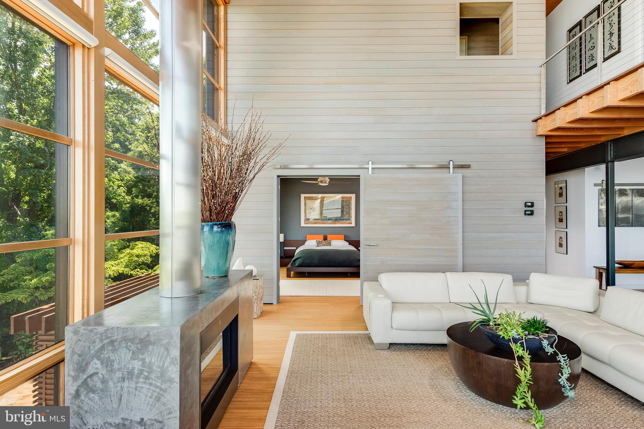 LONDONTOWN TERRACE - Residential