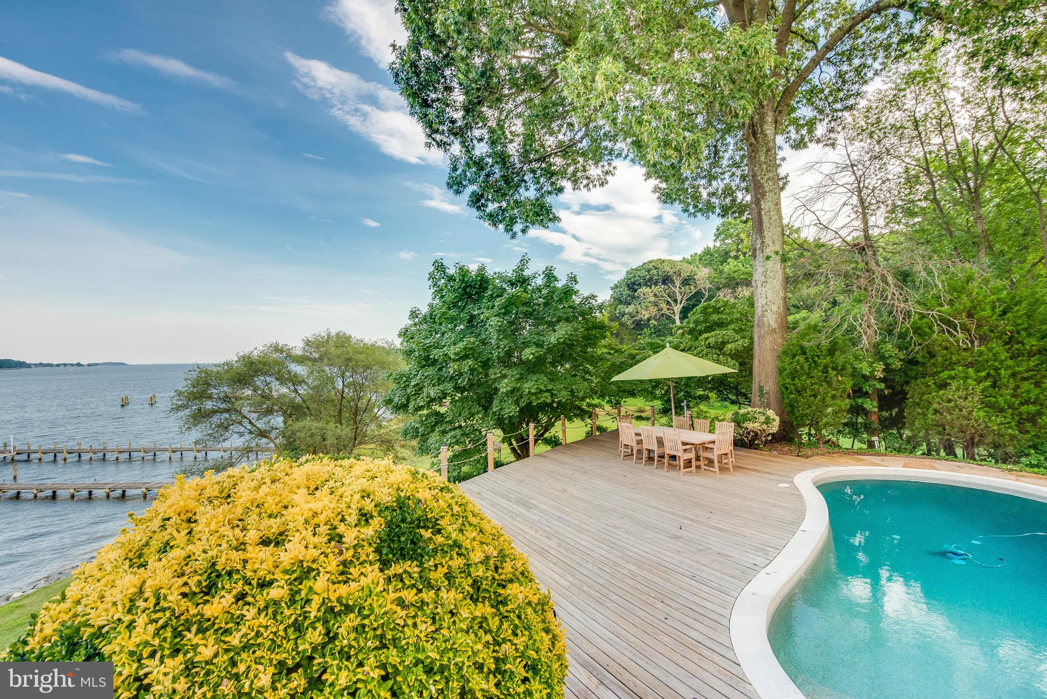 LONDONTOWN TERRACE - Residential