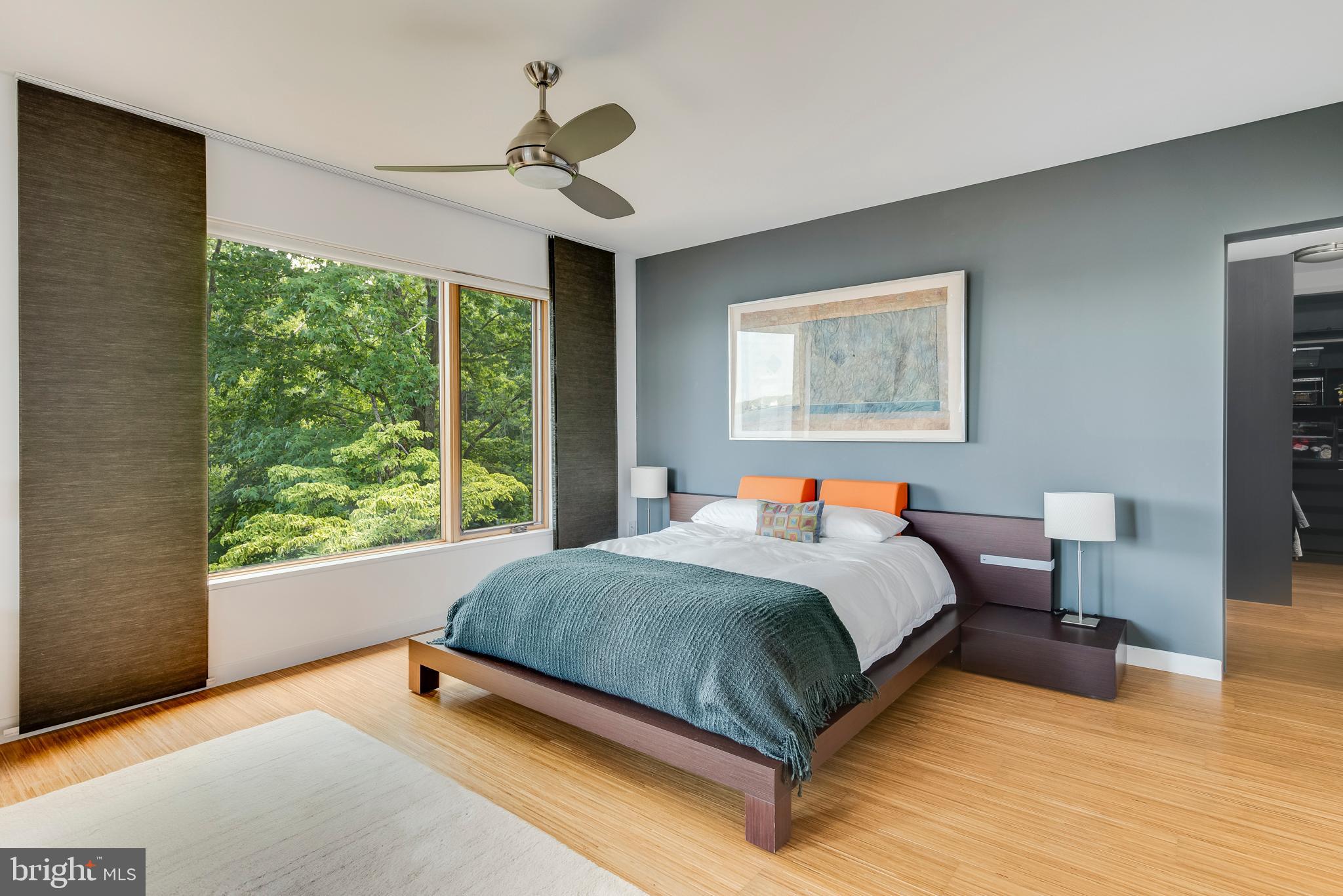 LONDONTOWN TERRACE - Residential