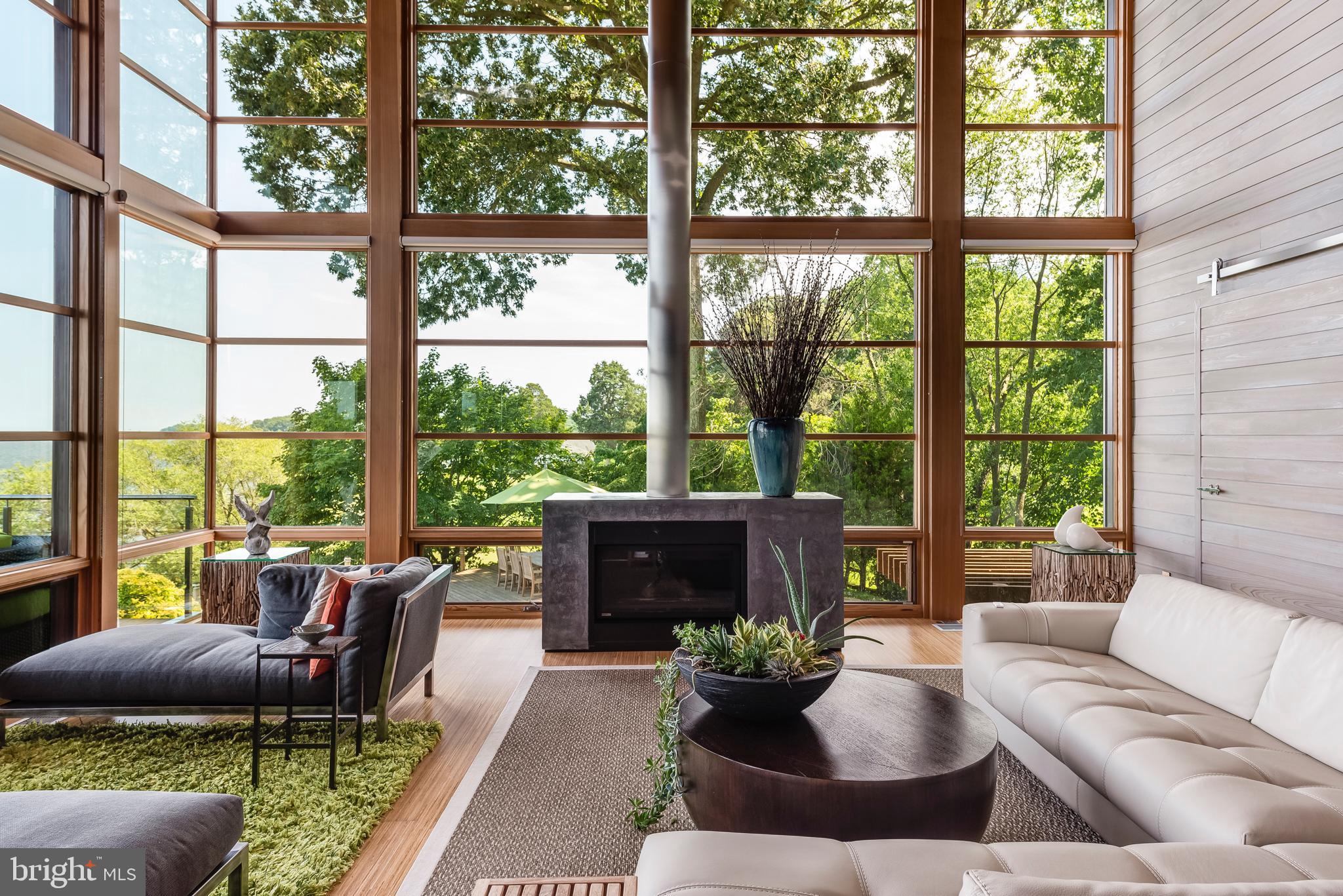 LONDONTOWN TERRACE - Residential