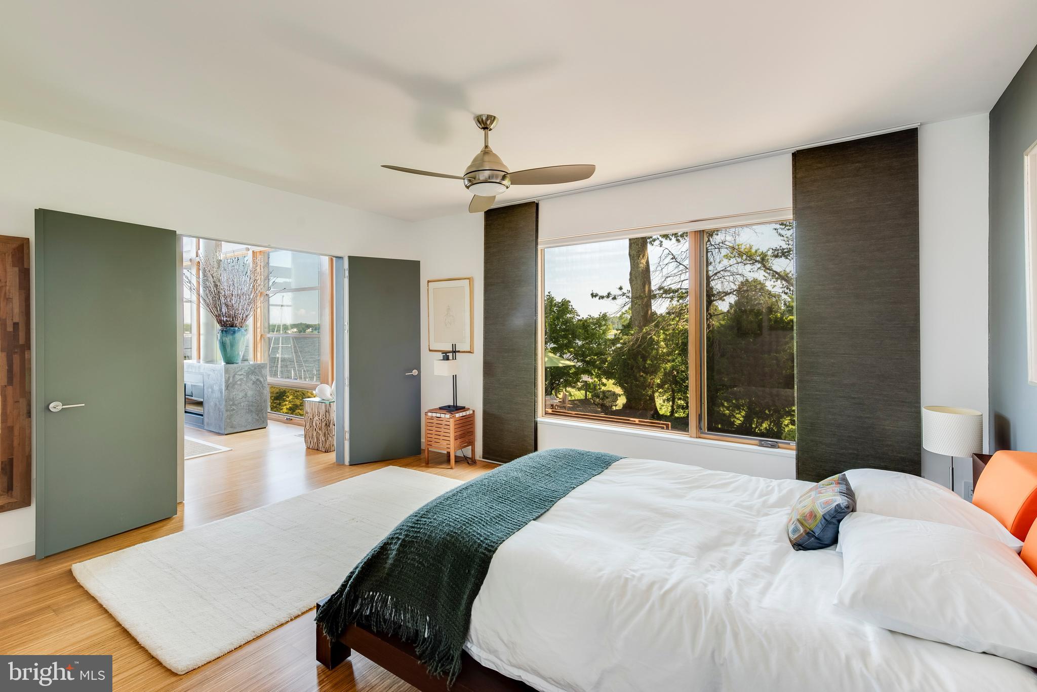 LONDONTOWN TERRACE - Residential