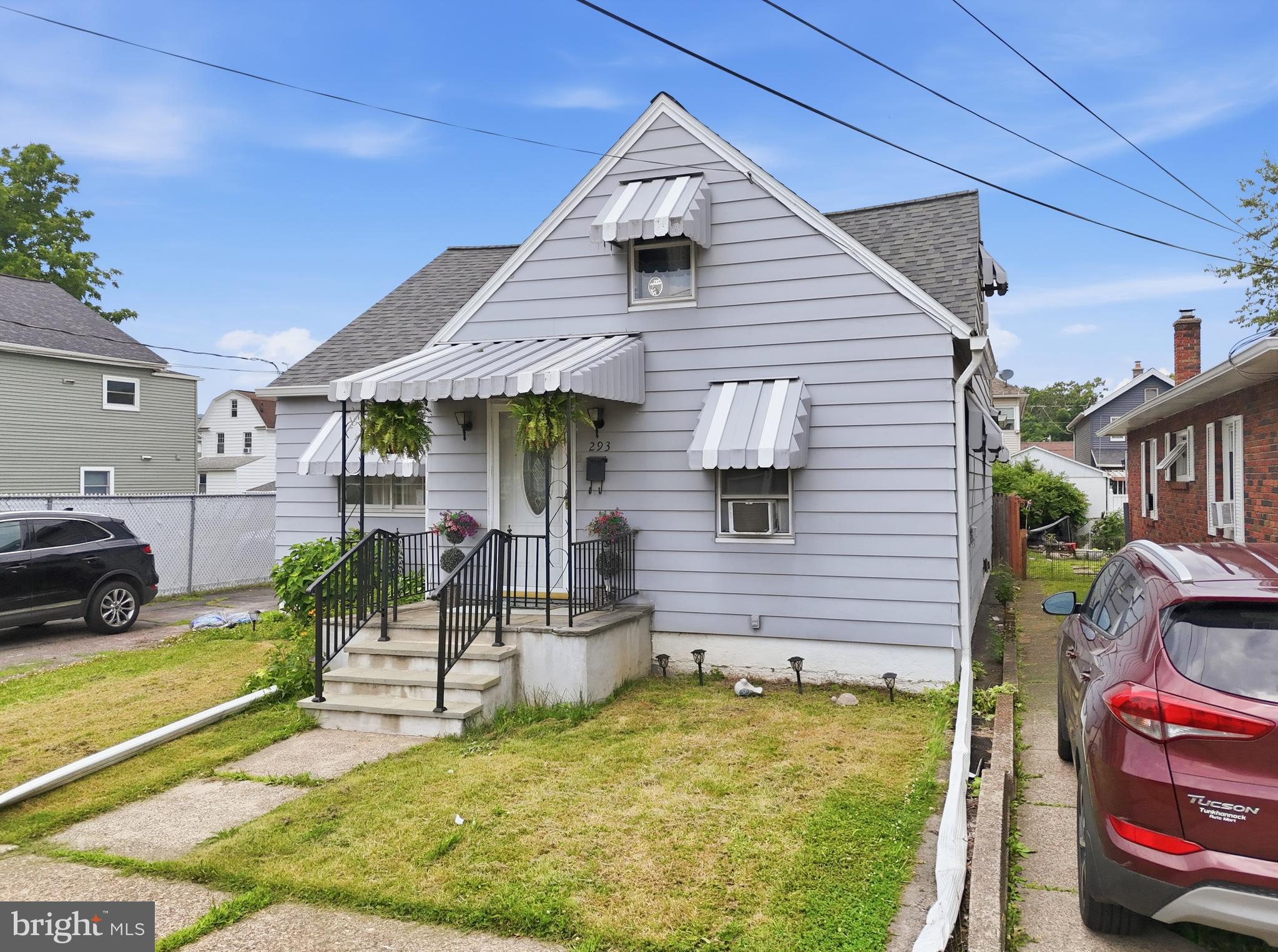 293 LYNDWOOD AVENUE