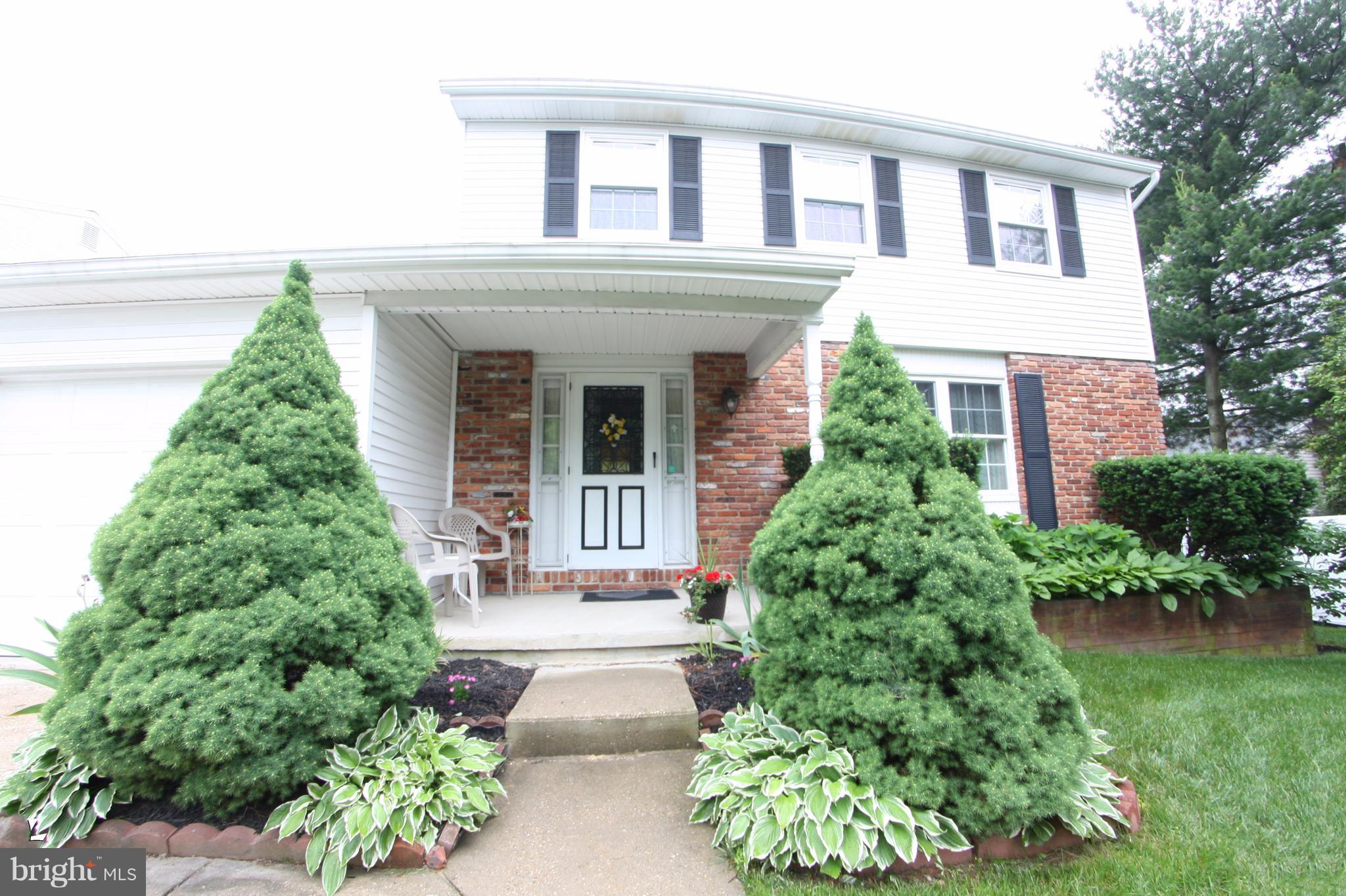 LINTHICUM OAKS - Residential