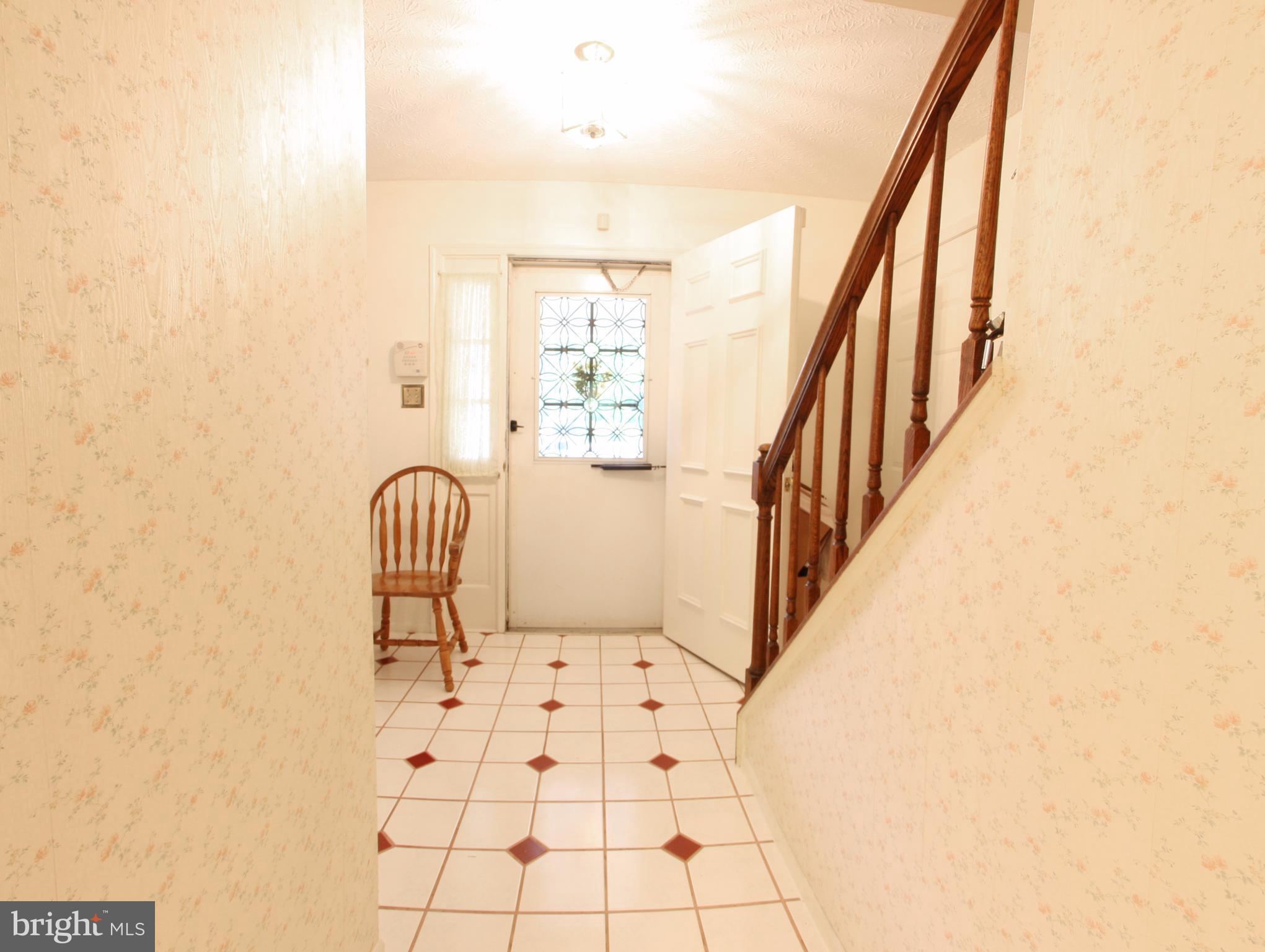 LINTHICUM OAKS - Residential