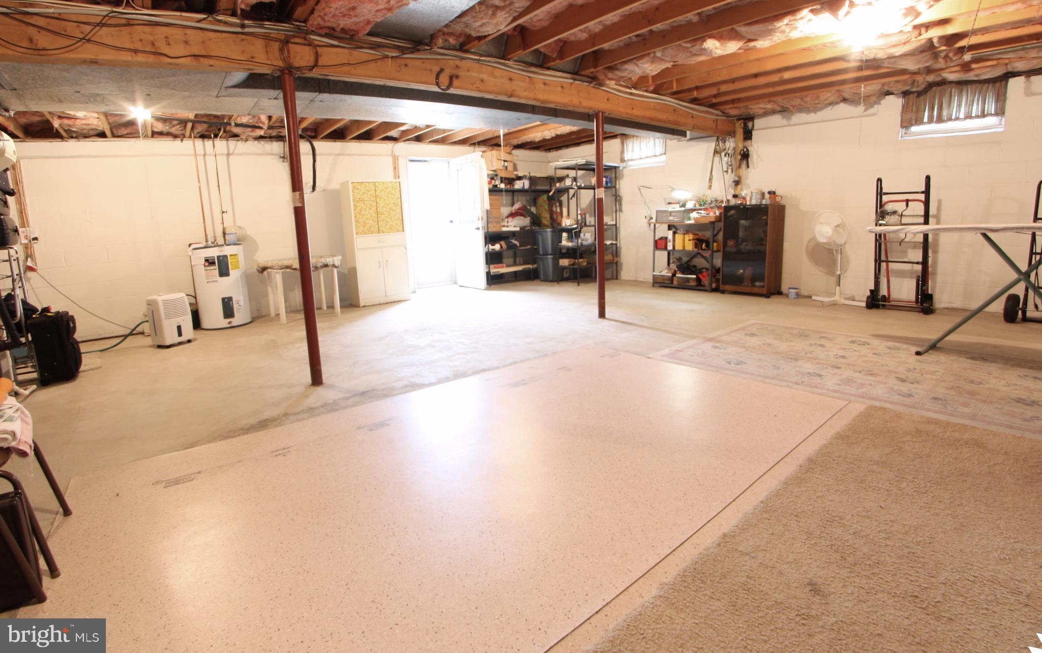 LINTHICUM OAKS - Residential