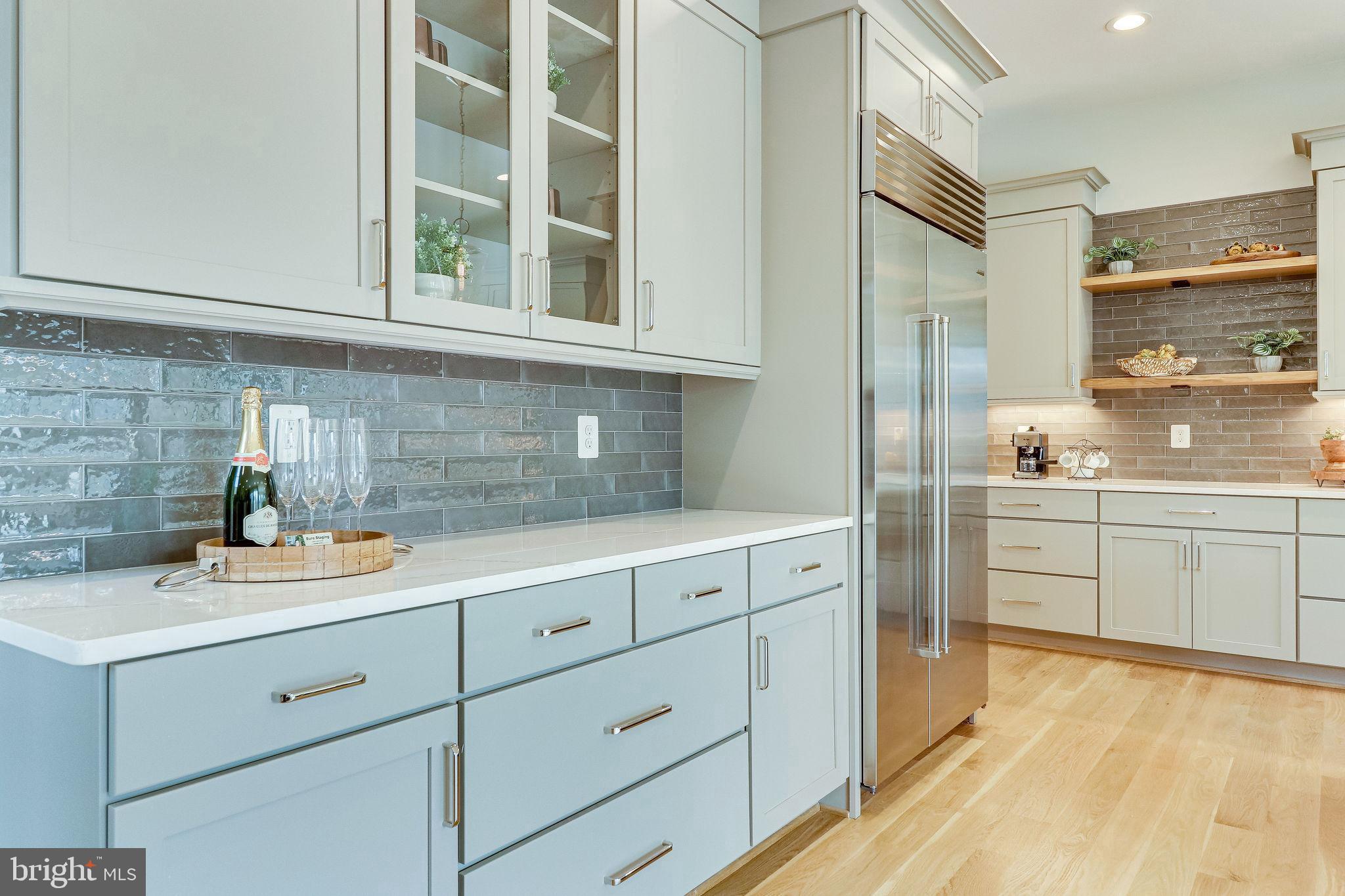 MANTUA - Residential