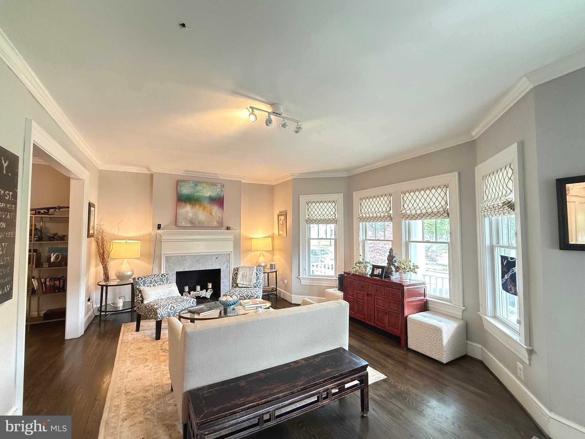 ROSEMONT - Residential