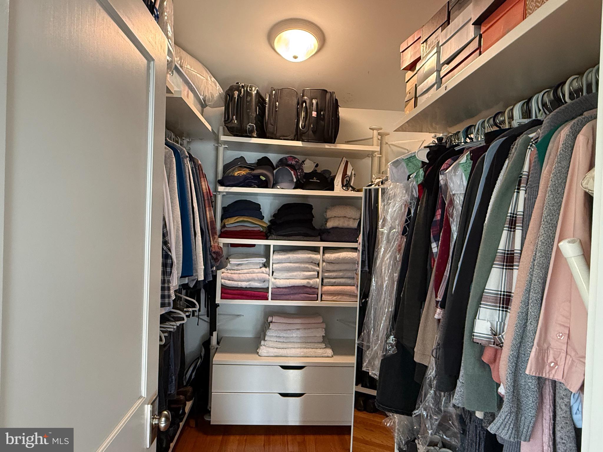 ROSEMONT - Residential