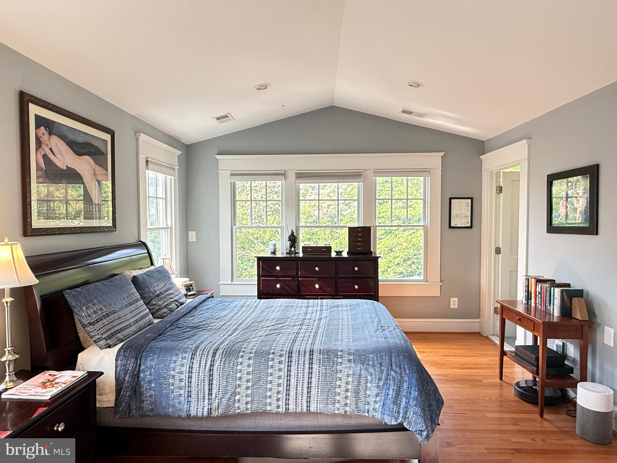 ROSEMONT - Residential