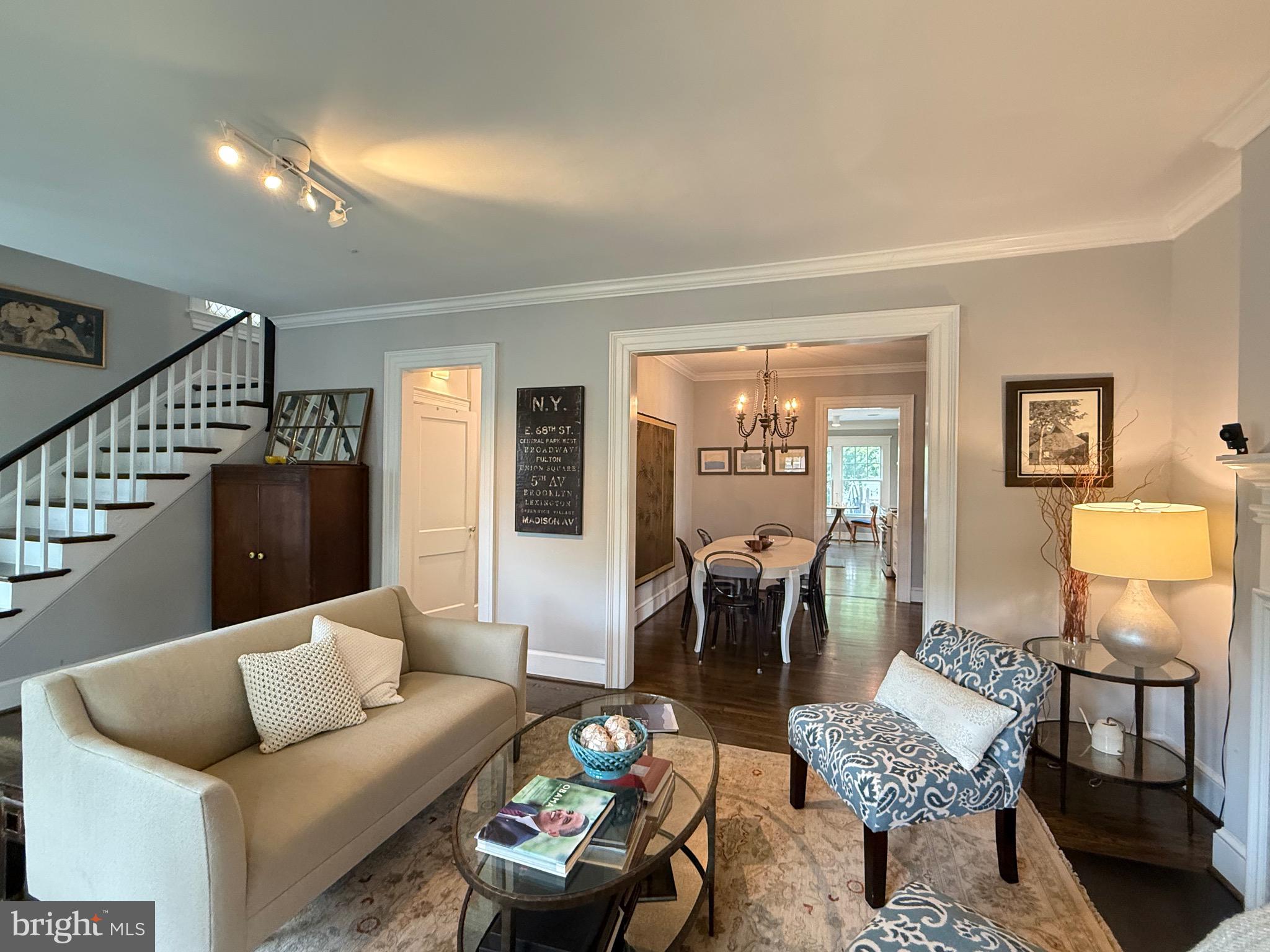 ROSEMONT - Residential