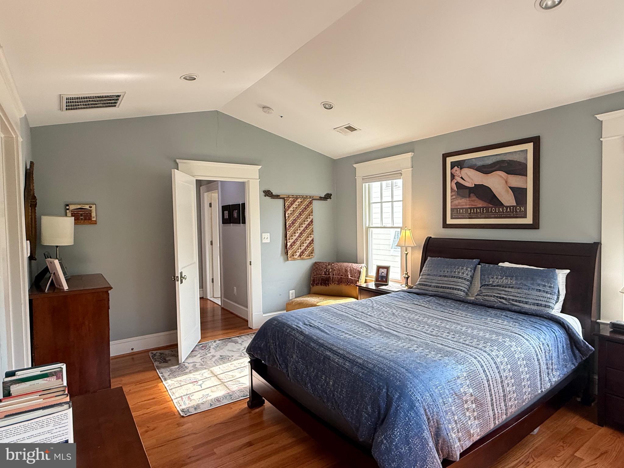 ROSEMONT - Residential