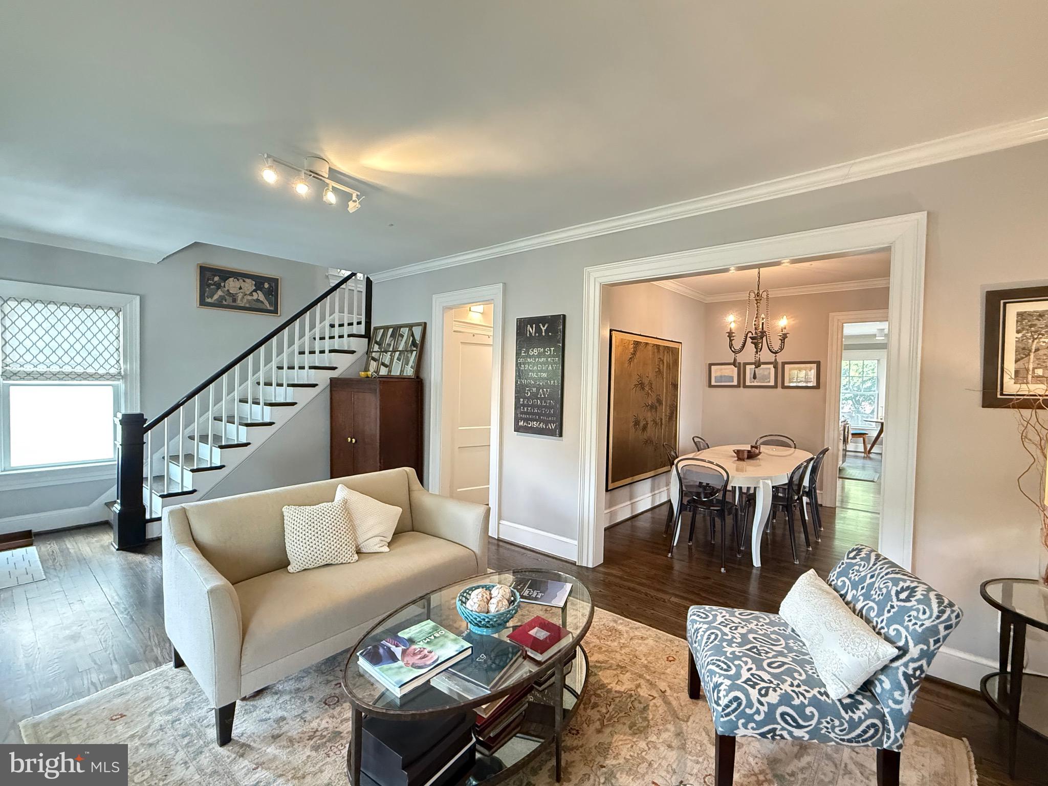 ROSEMONT - Residential