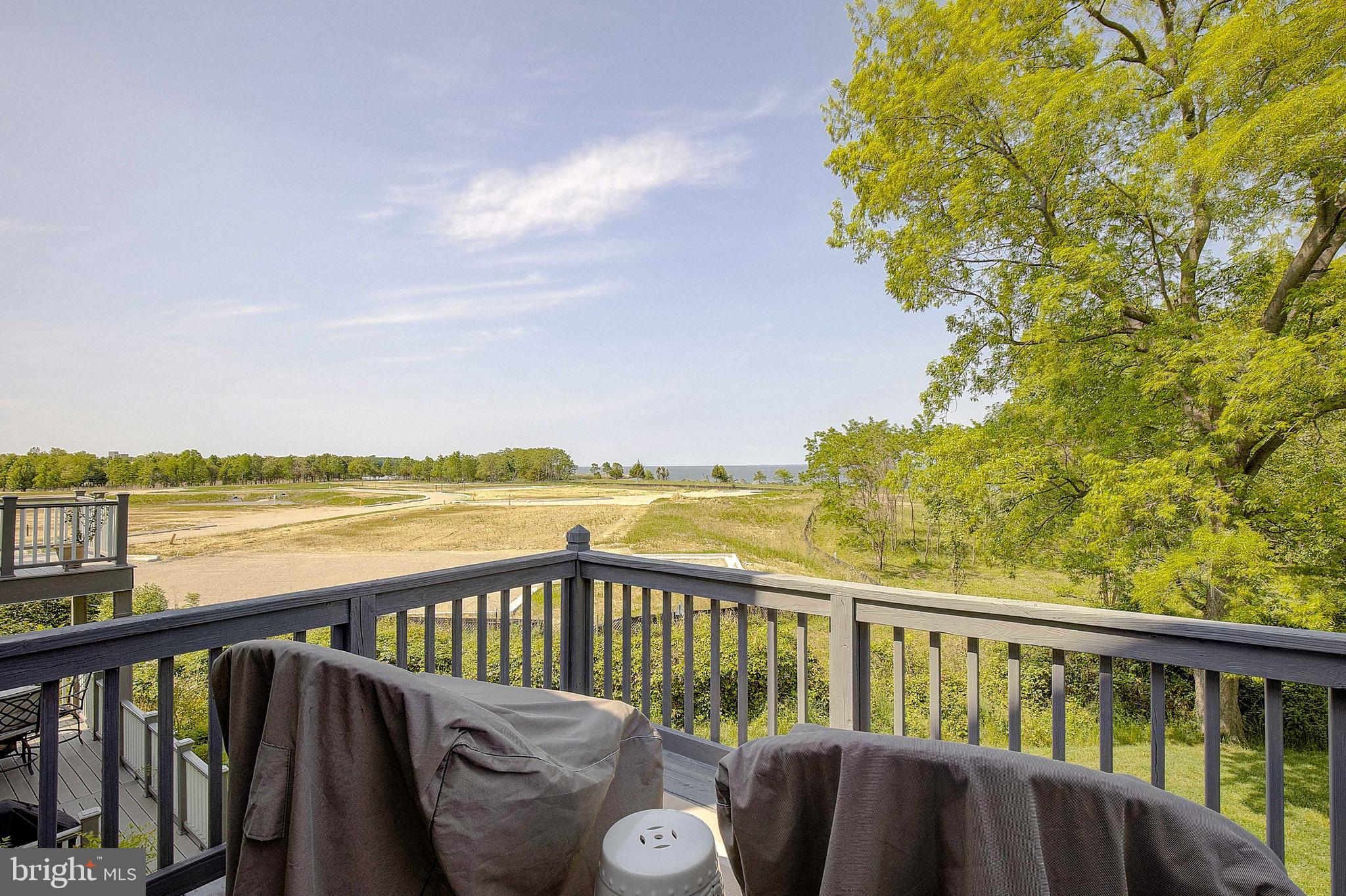 BAYSIDE - Residential